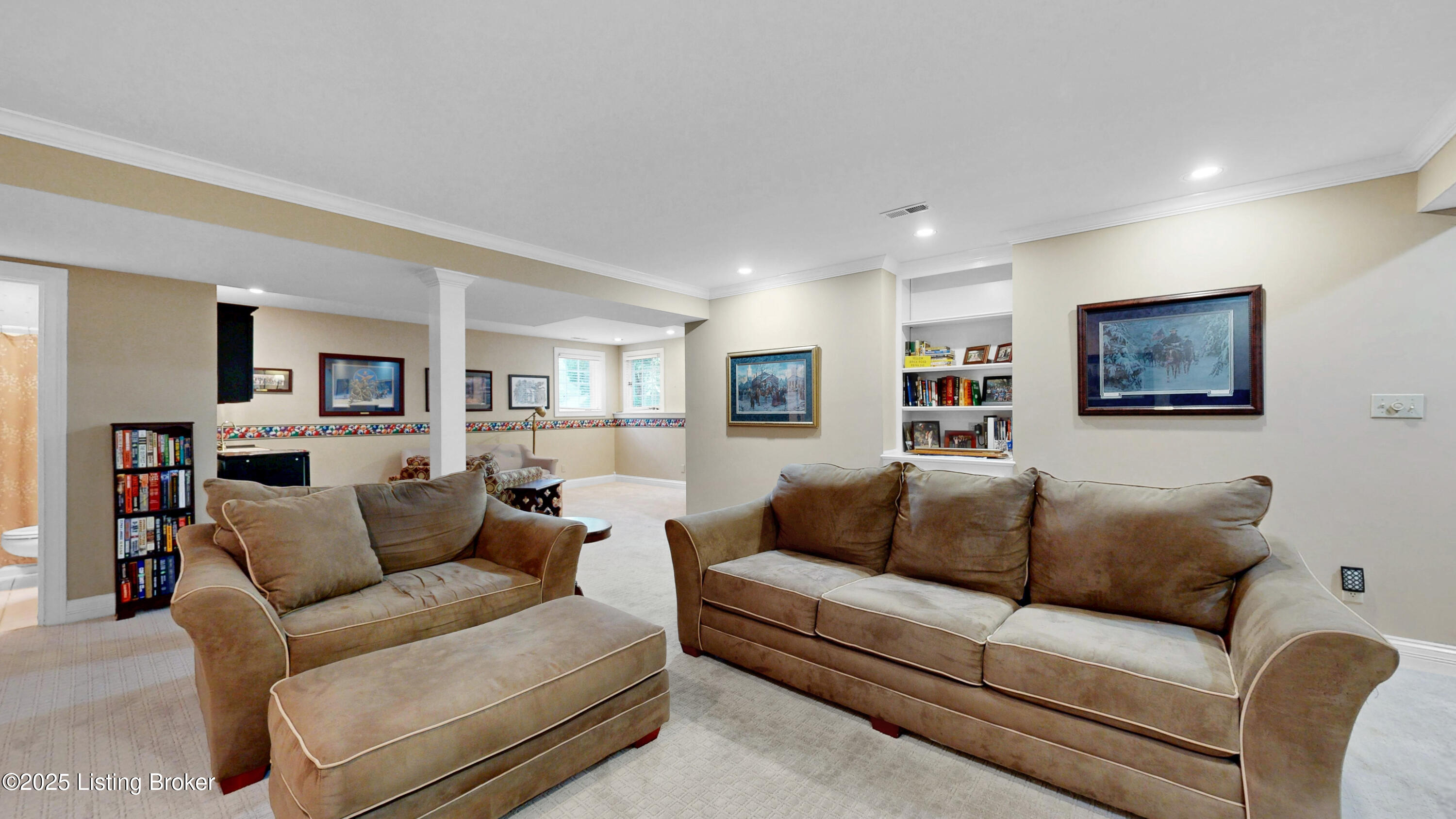 17217 Mallet Hill Dr