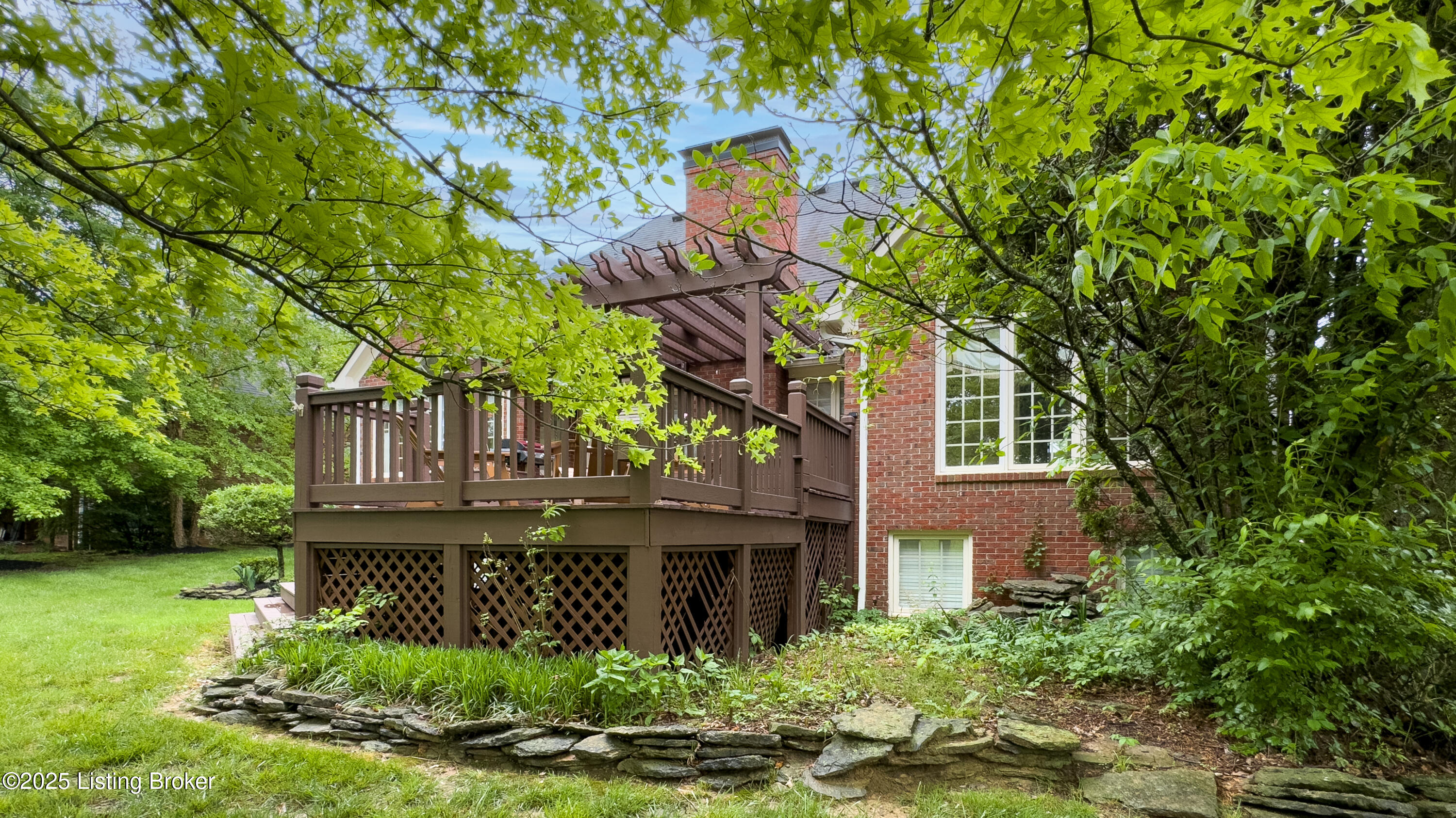 17217 Mallet Hill Dr