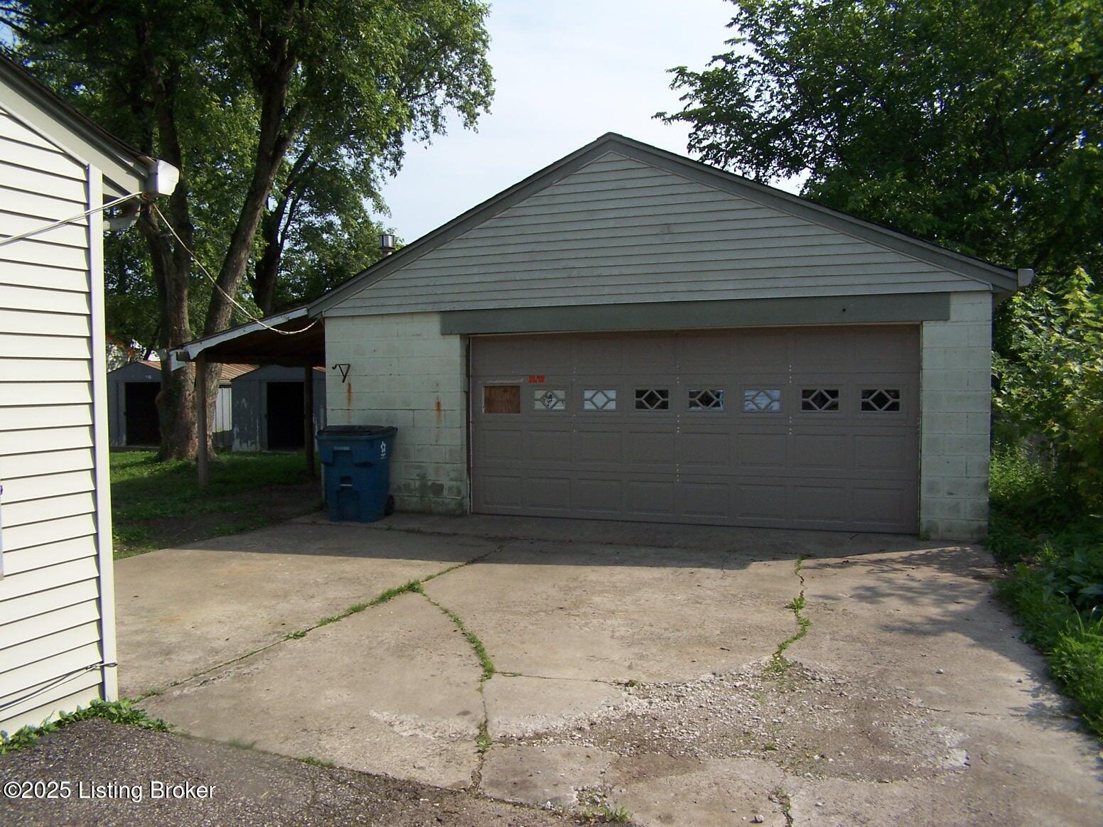 7112 Dunkirk Ln