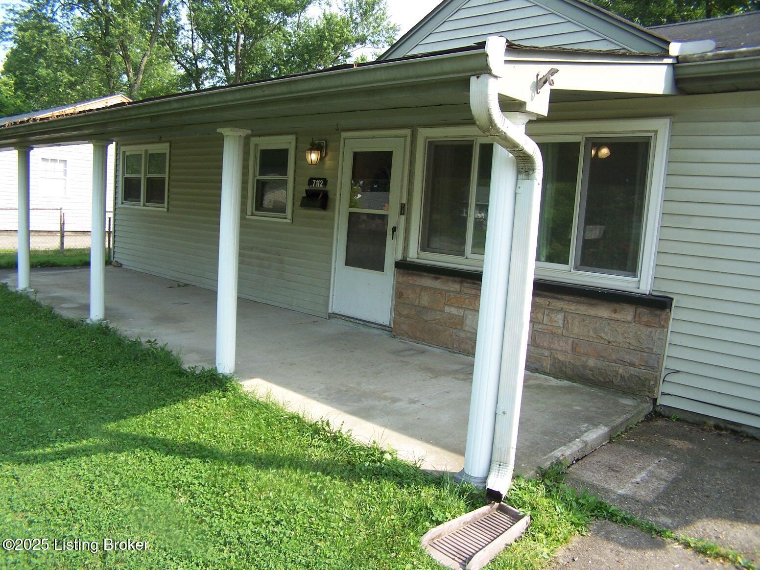 7112 Dunkirk Ln