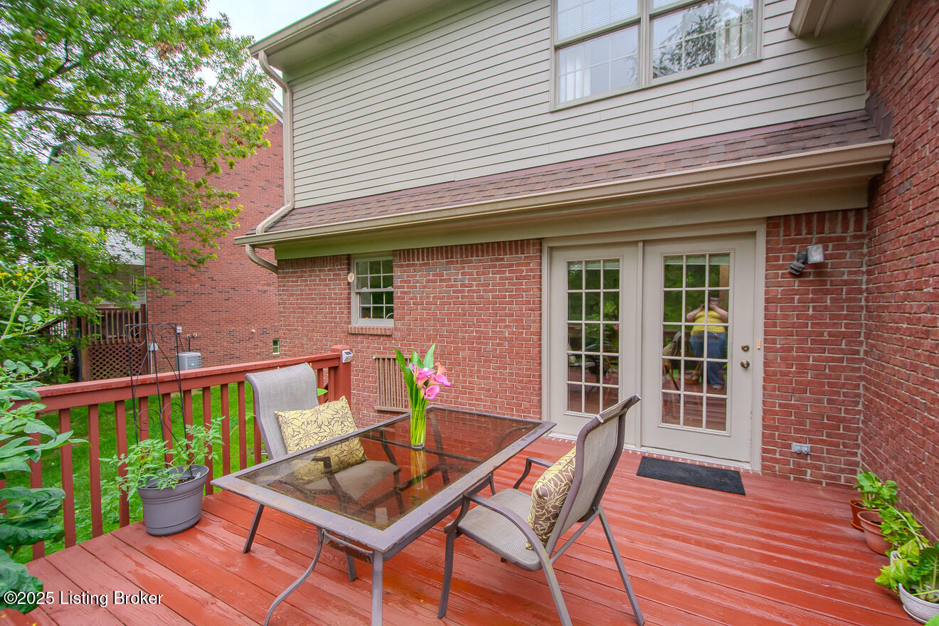 13811 Forest Bend Cir
