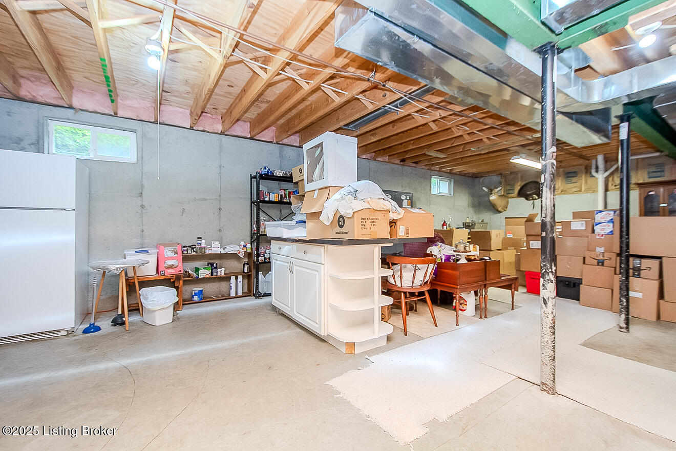 13811 Forest Bend Cir