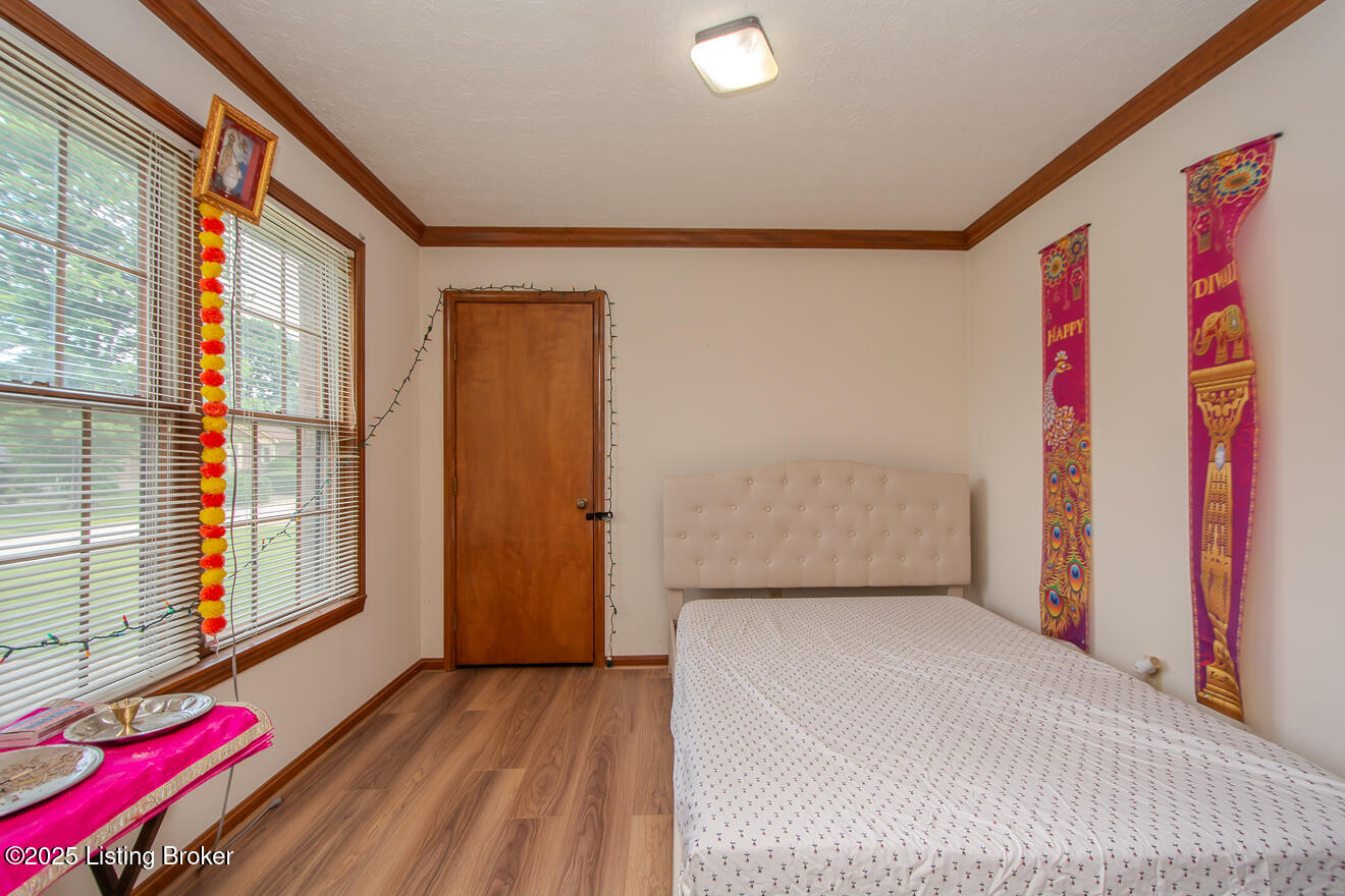 9010 Green Garden Ct