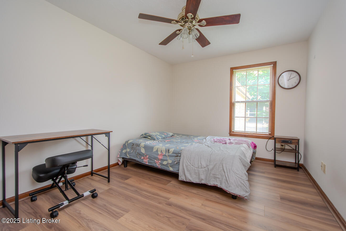 9010 Green Garden Ct