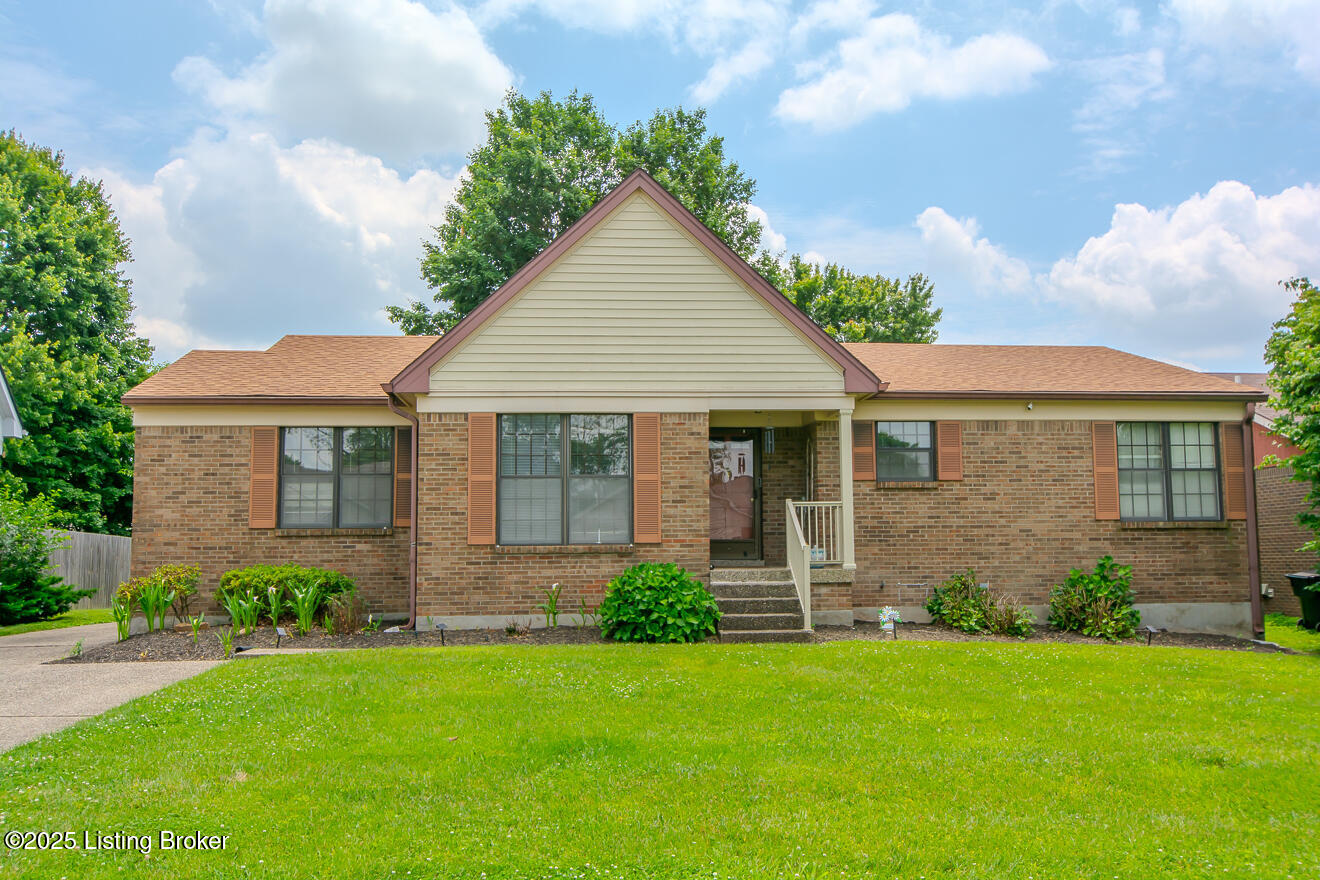 9010 Green Garden Ct