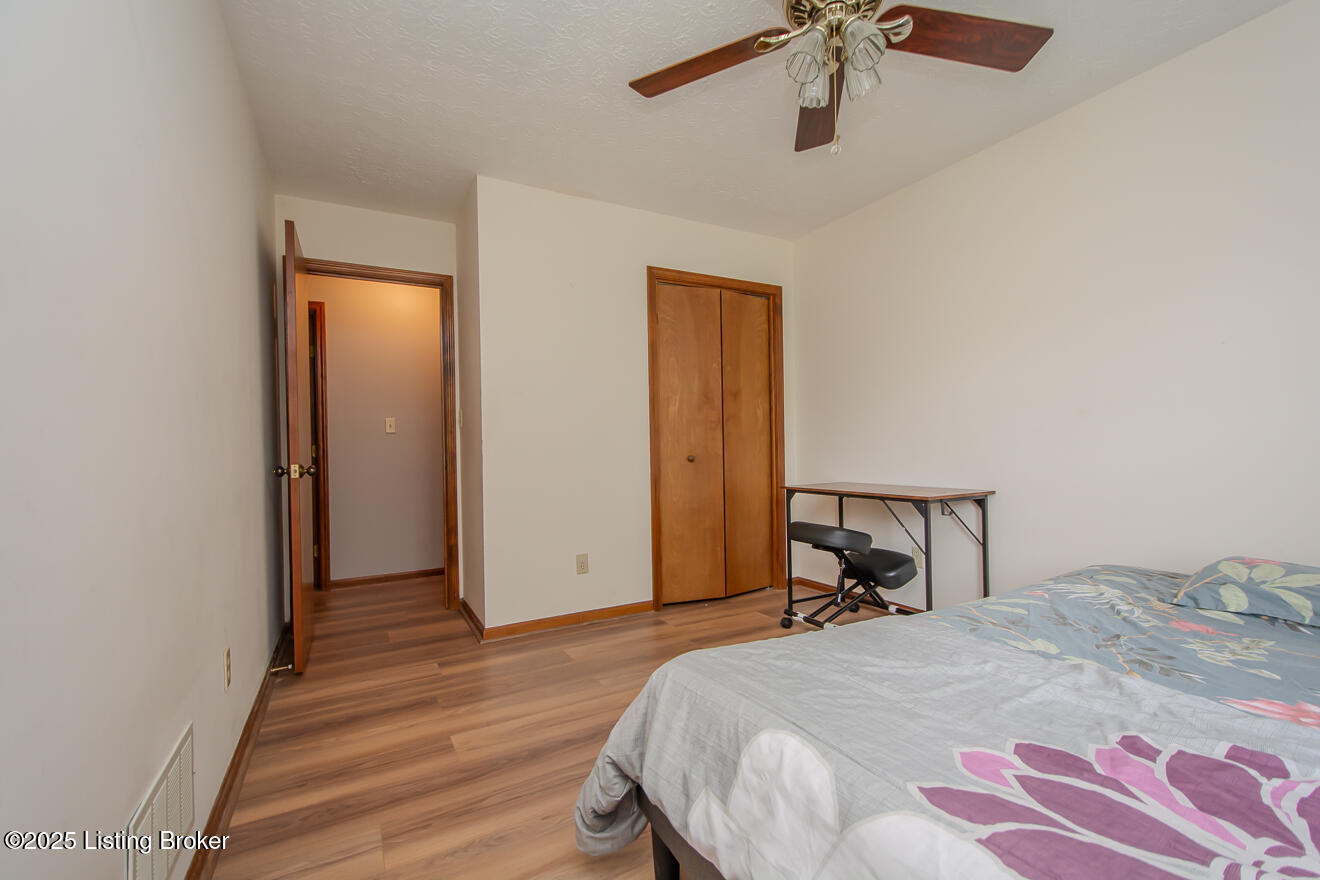 9010 Green Garden Ct