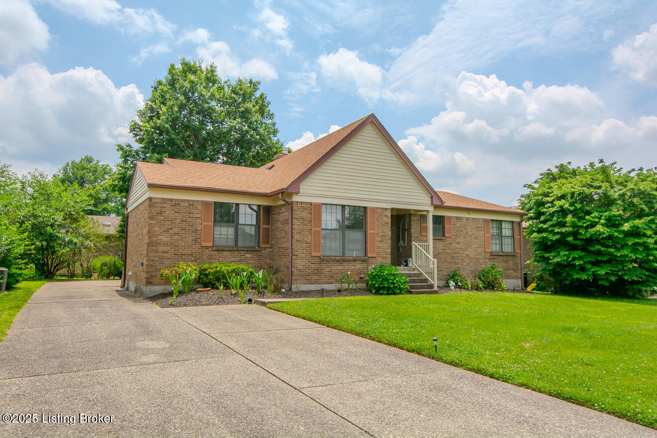 9010 Green Garden Ct