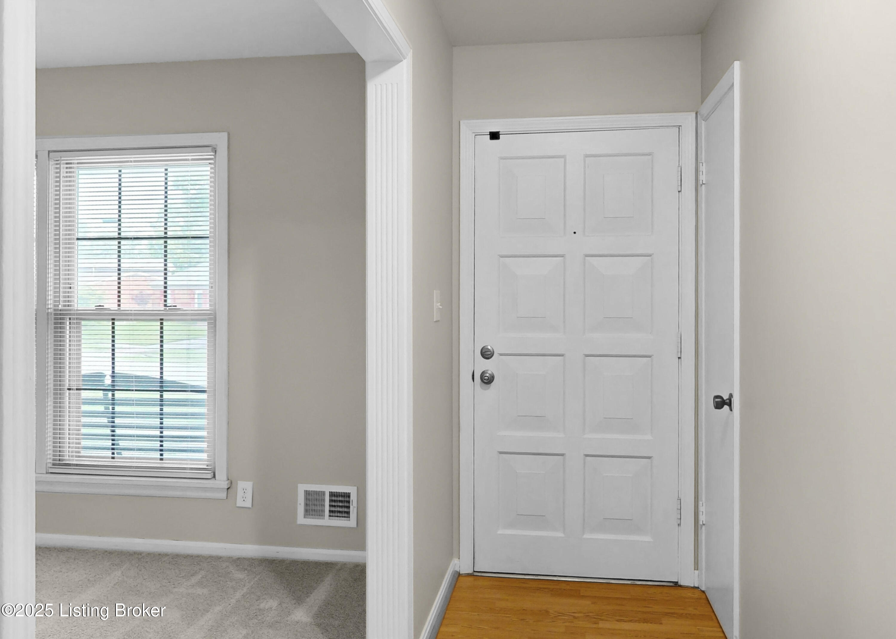 2204 Renown Dr
