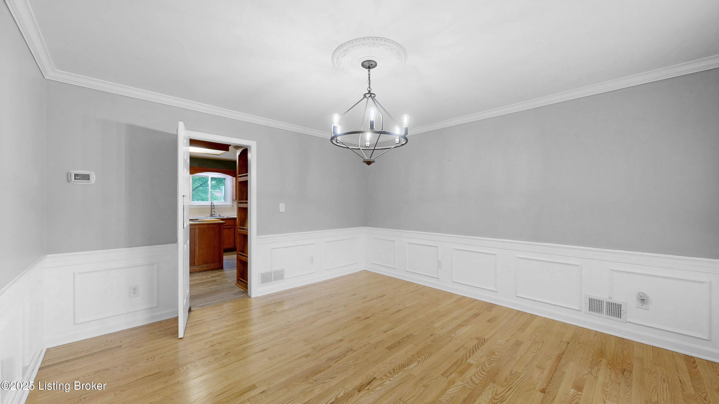 1004 Springside Way