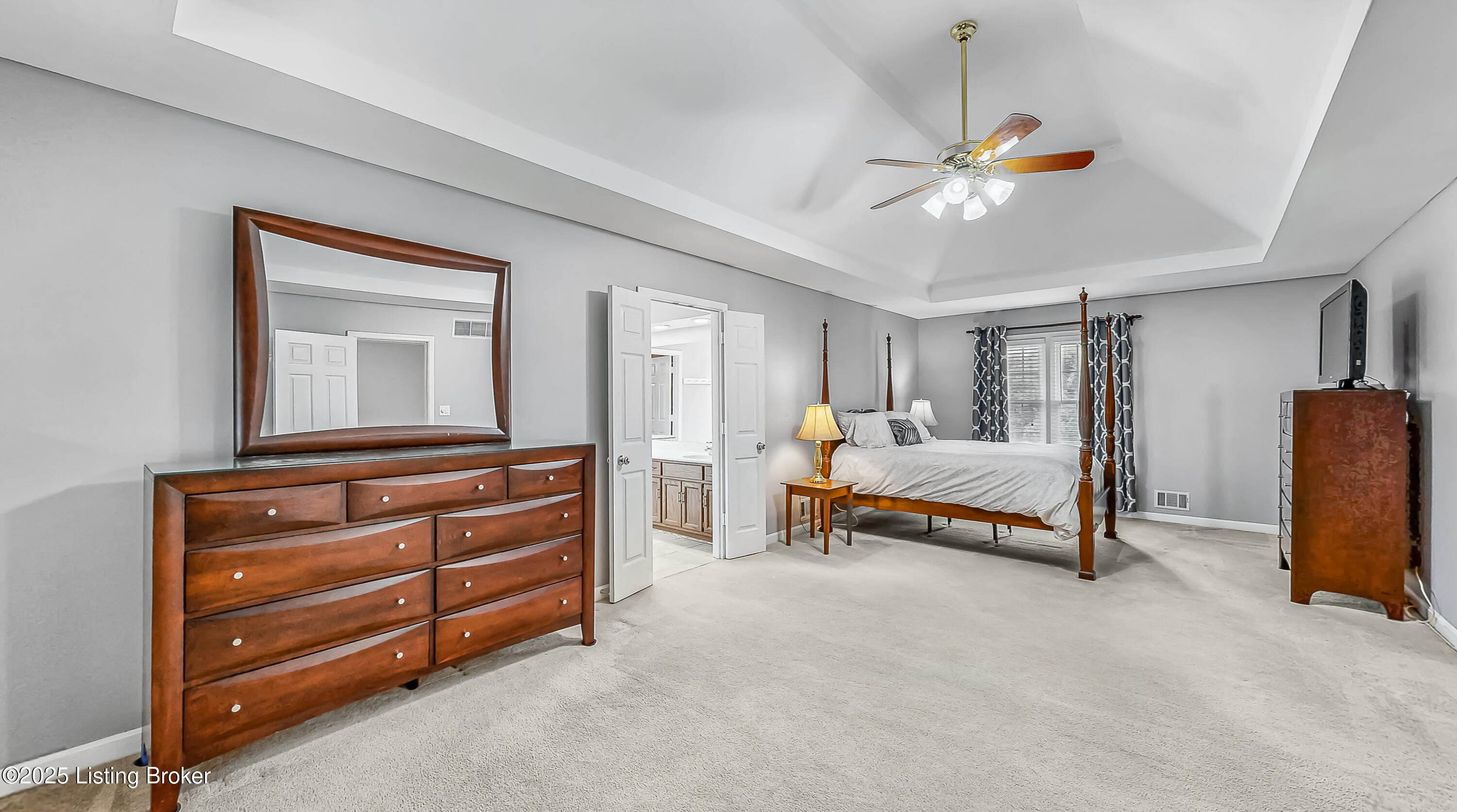1004 Springside Way