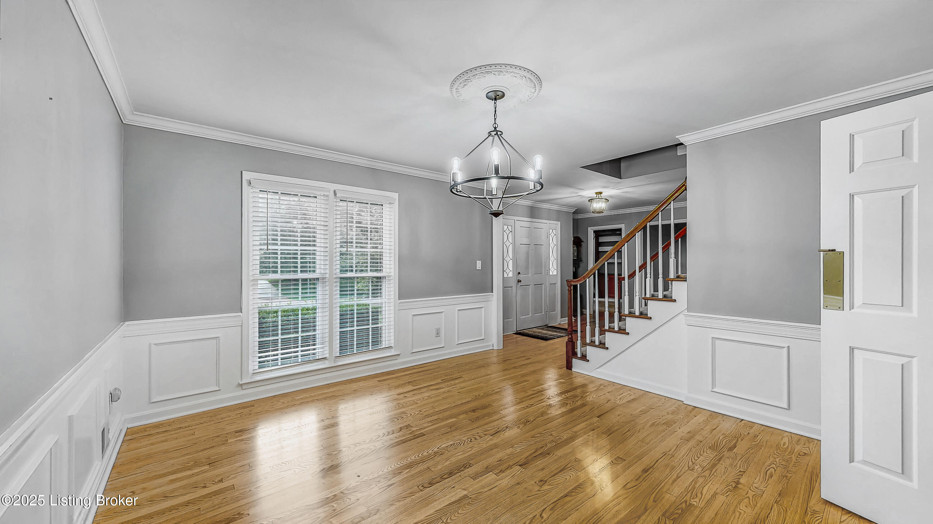 1004 Springside Way