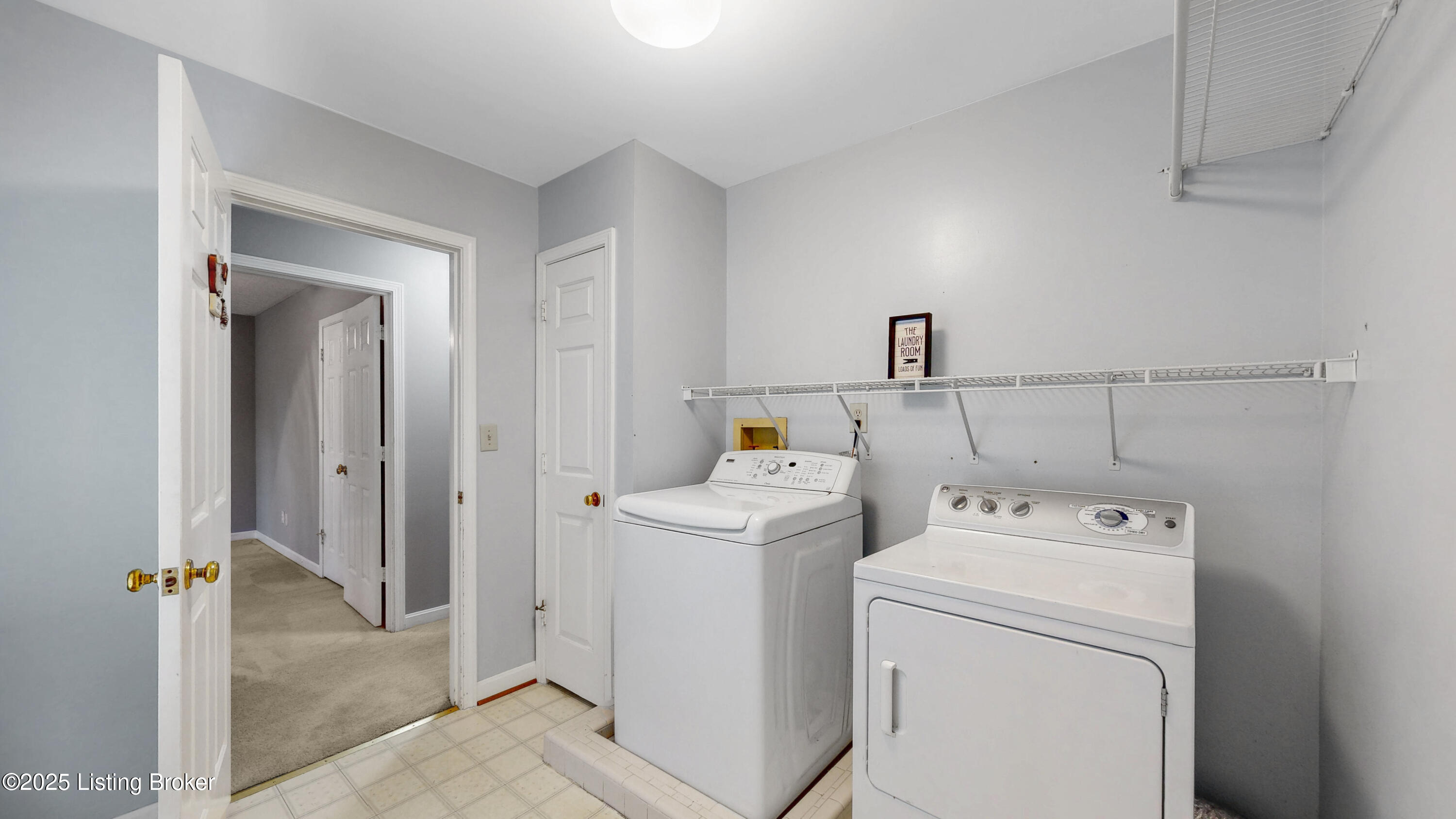1004 Springside Way