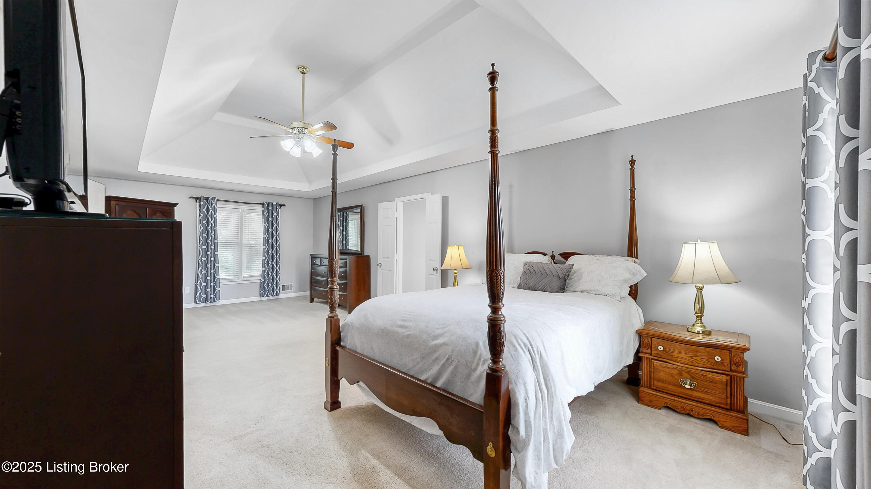 1004 Springside Way