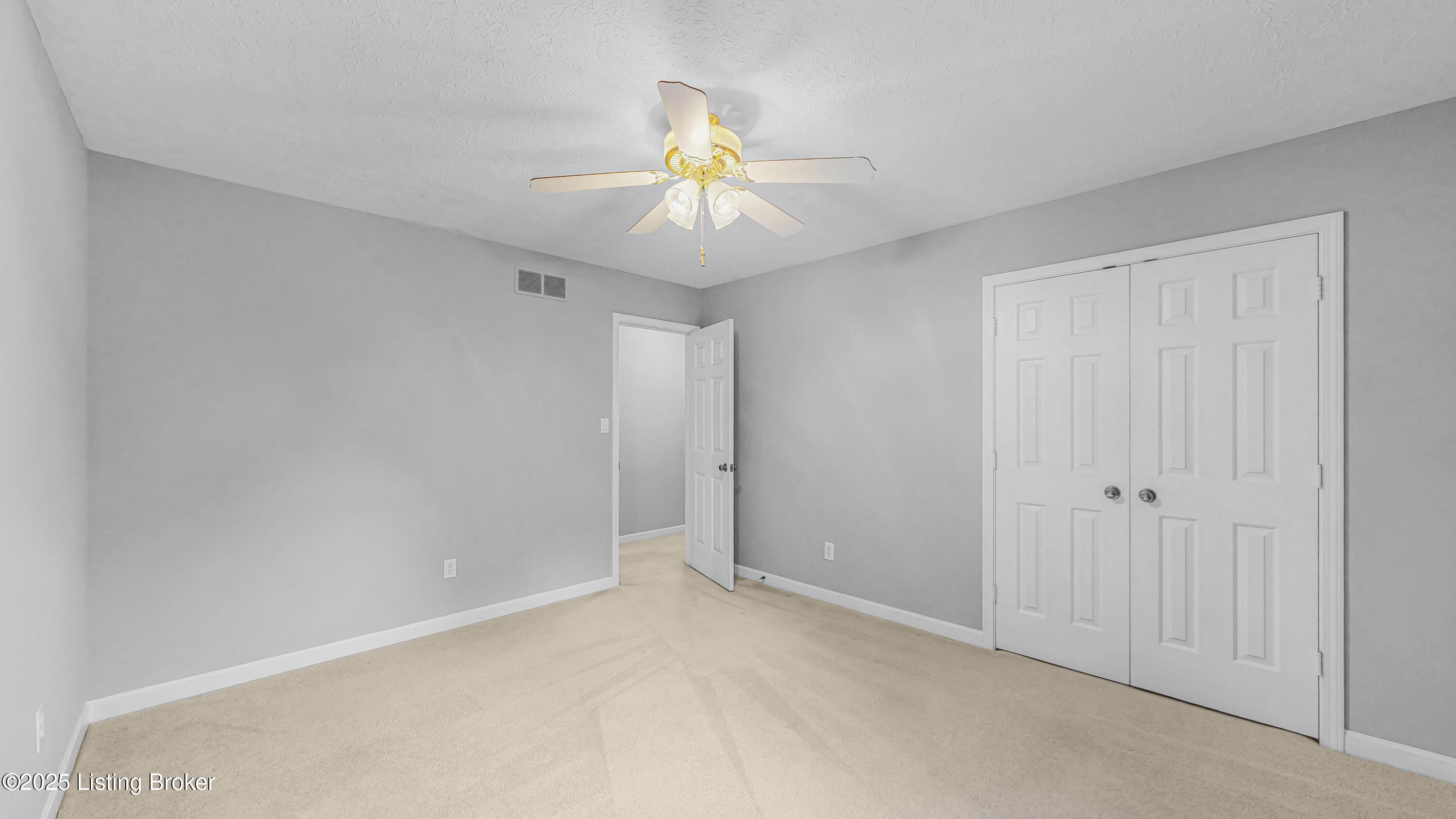 1004 Springside Way