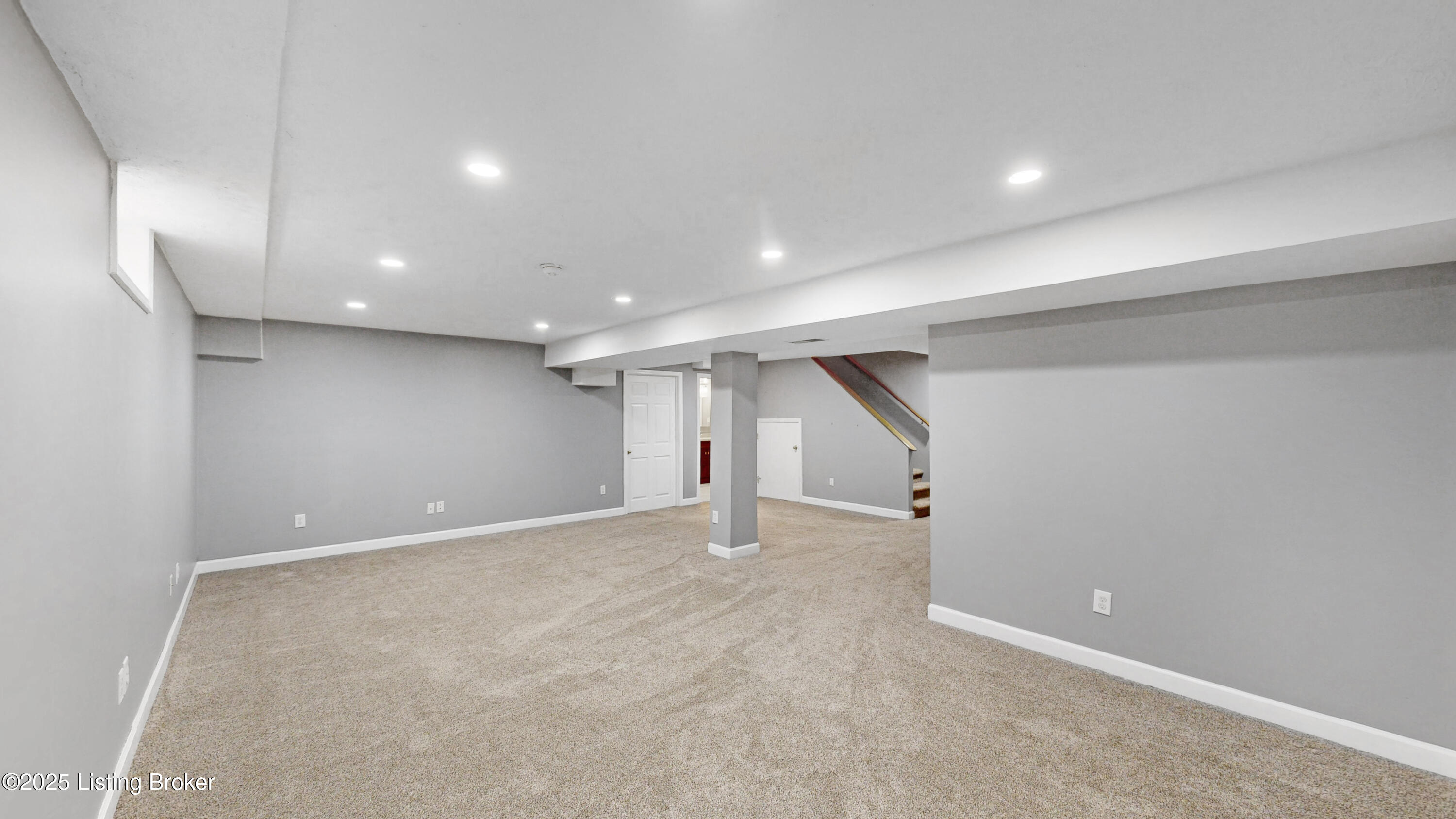 1004 Springside Way