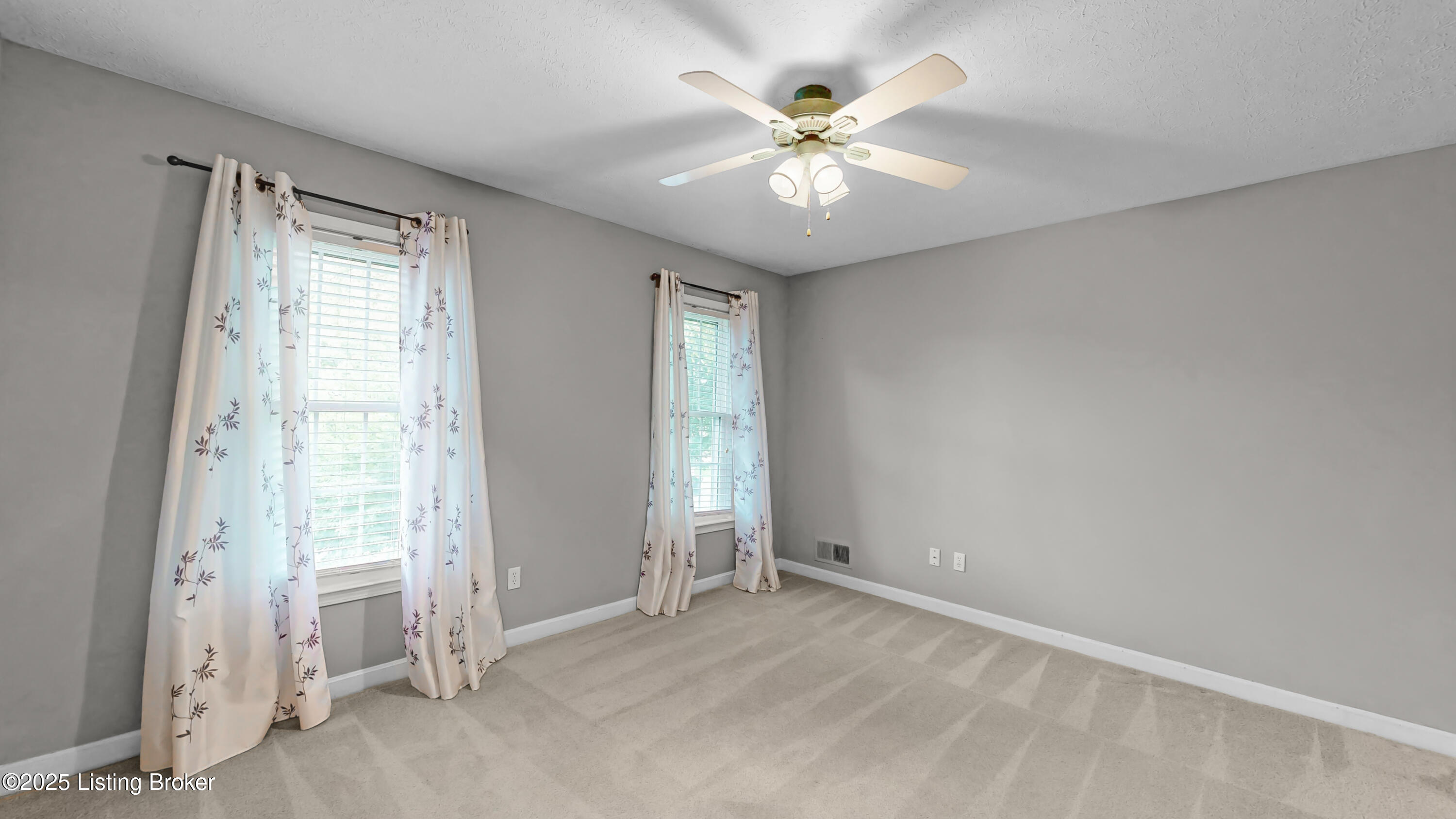 1004 Springside Way