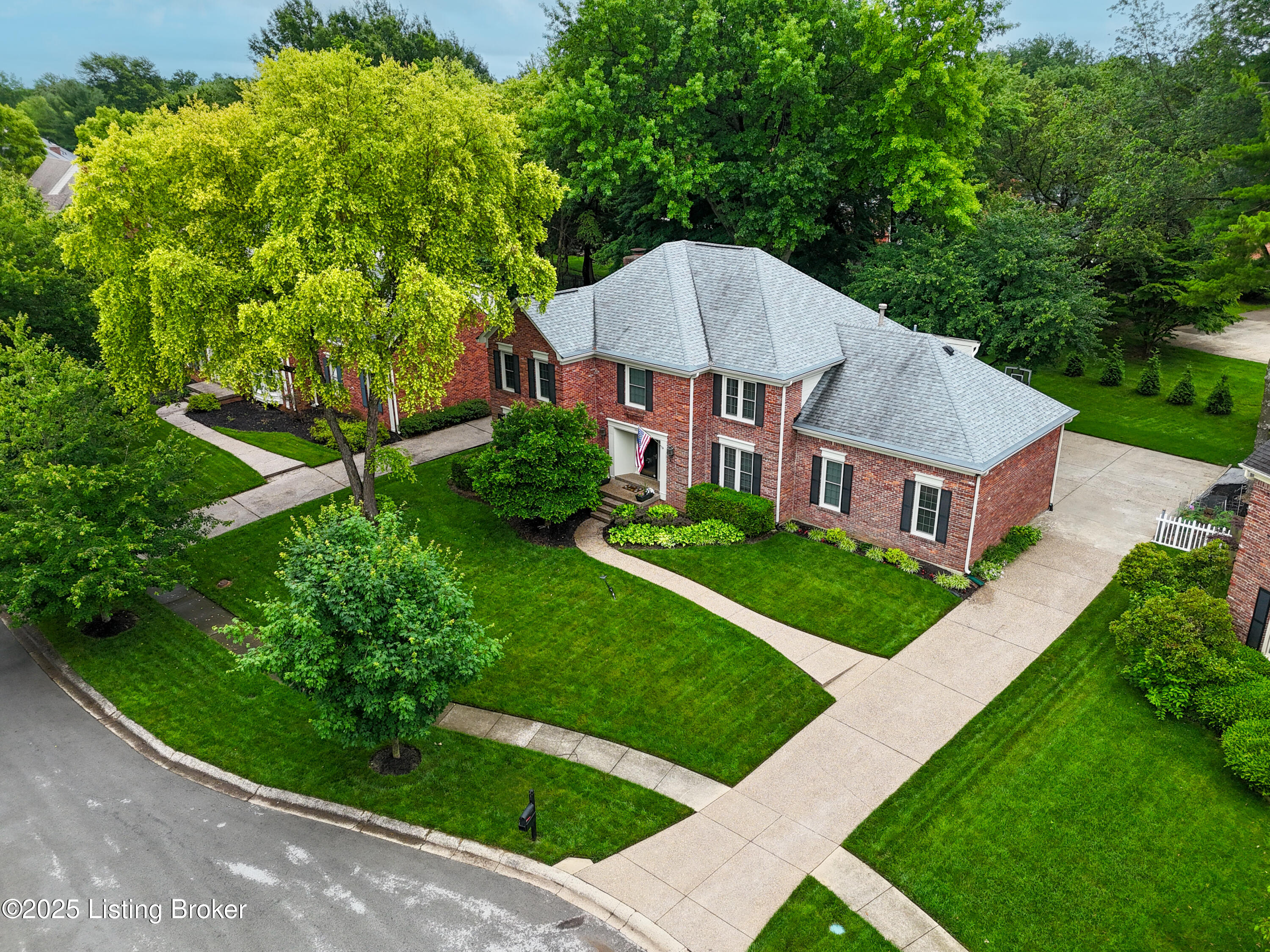1004 Springside Way