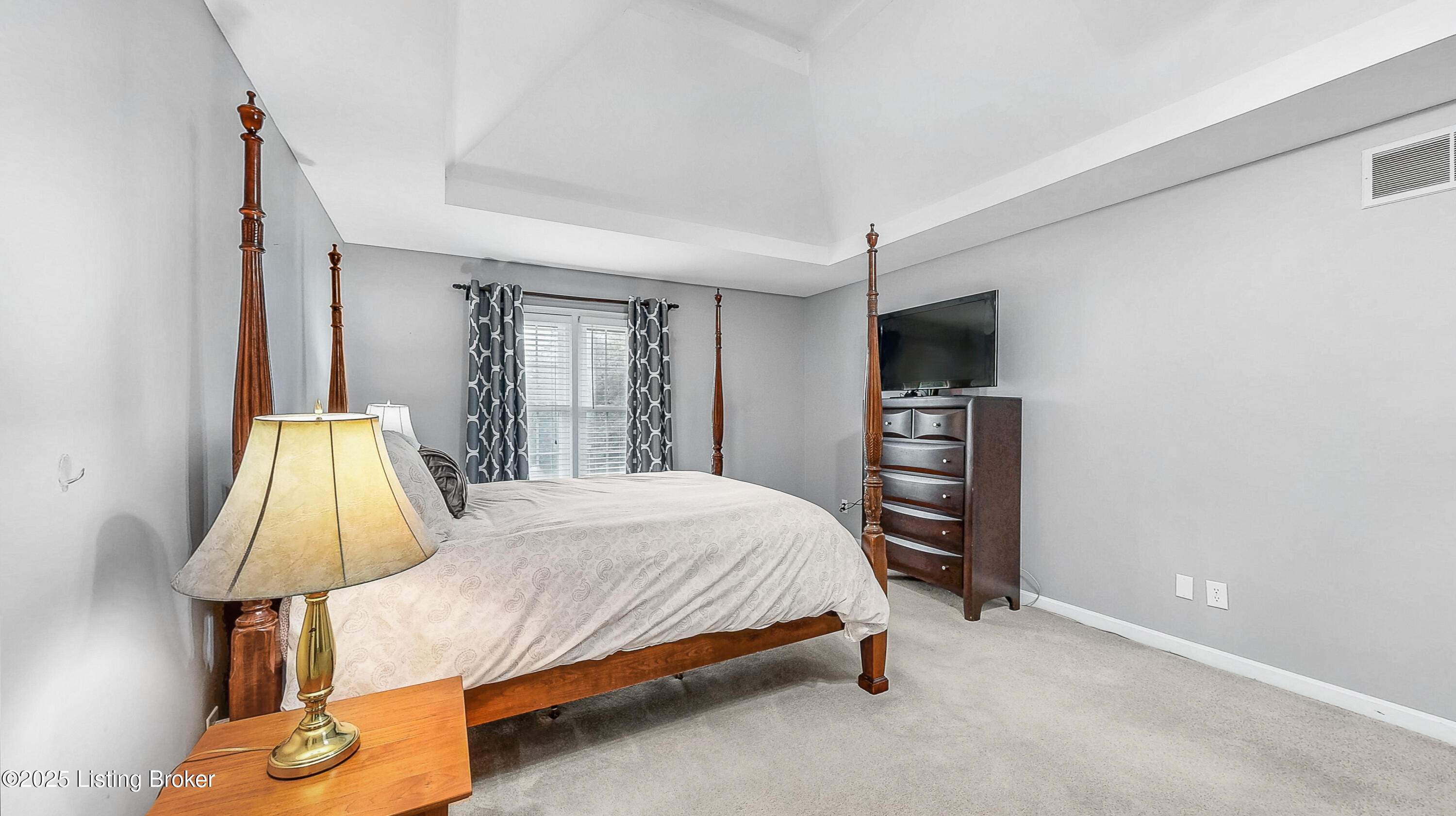 1004 Springside Way