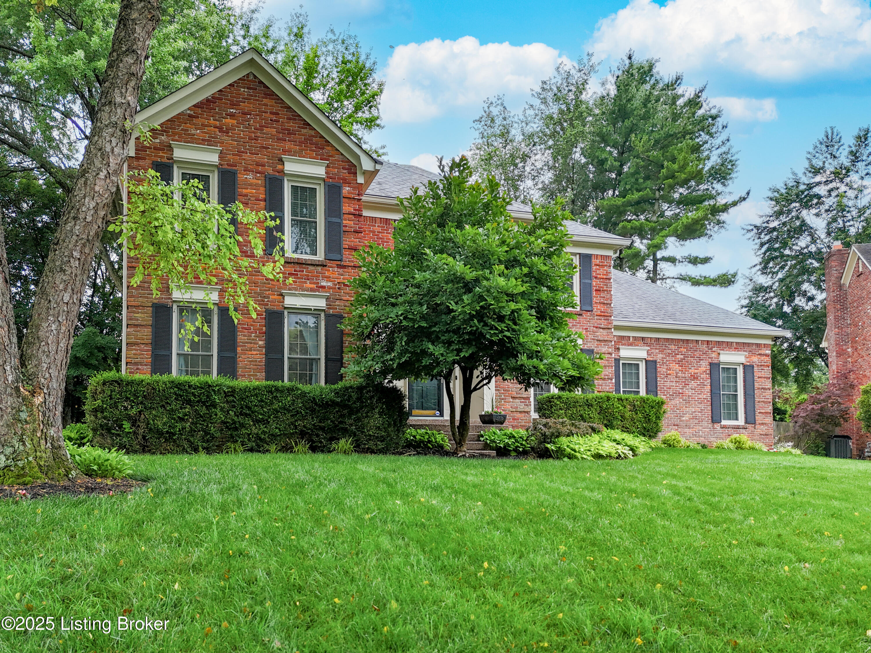 1004 Springside Way