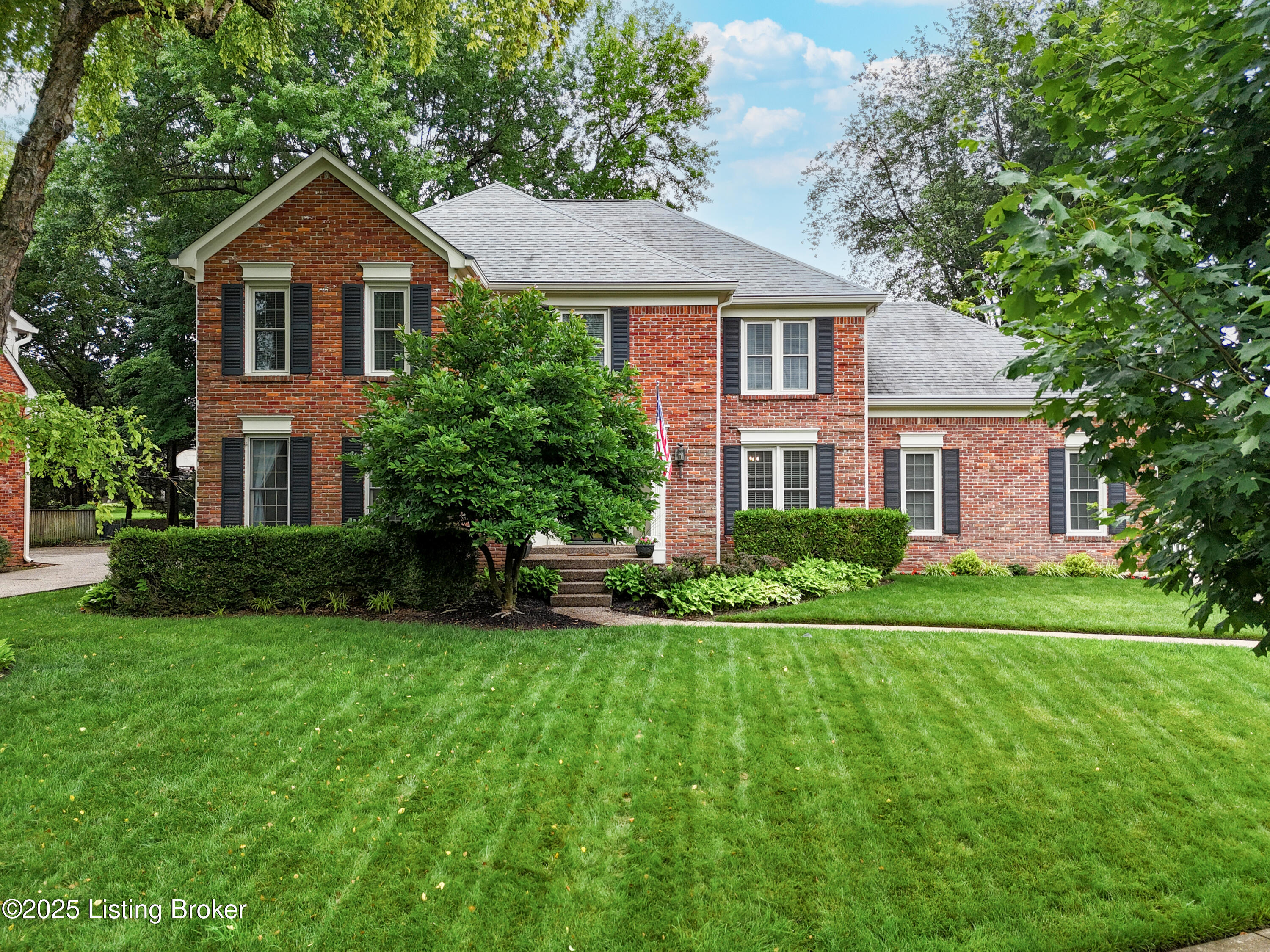 1004 Springside Way