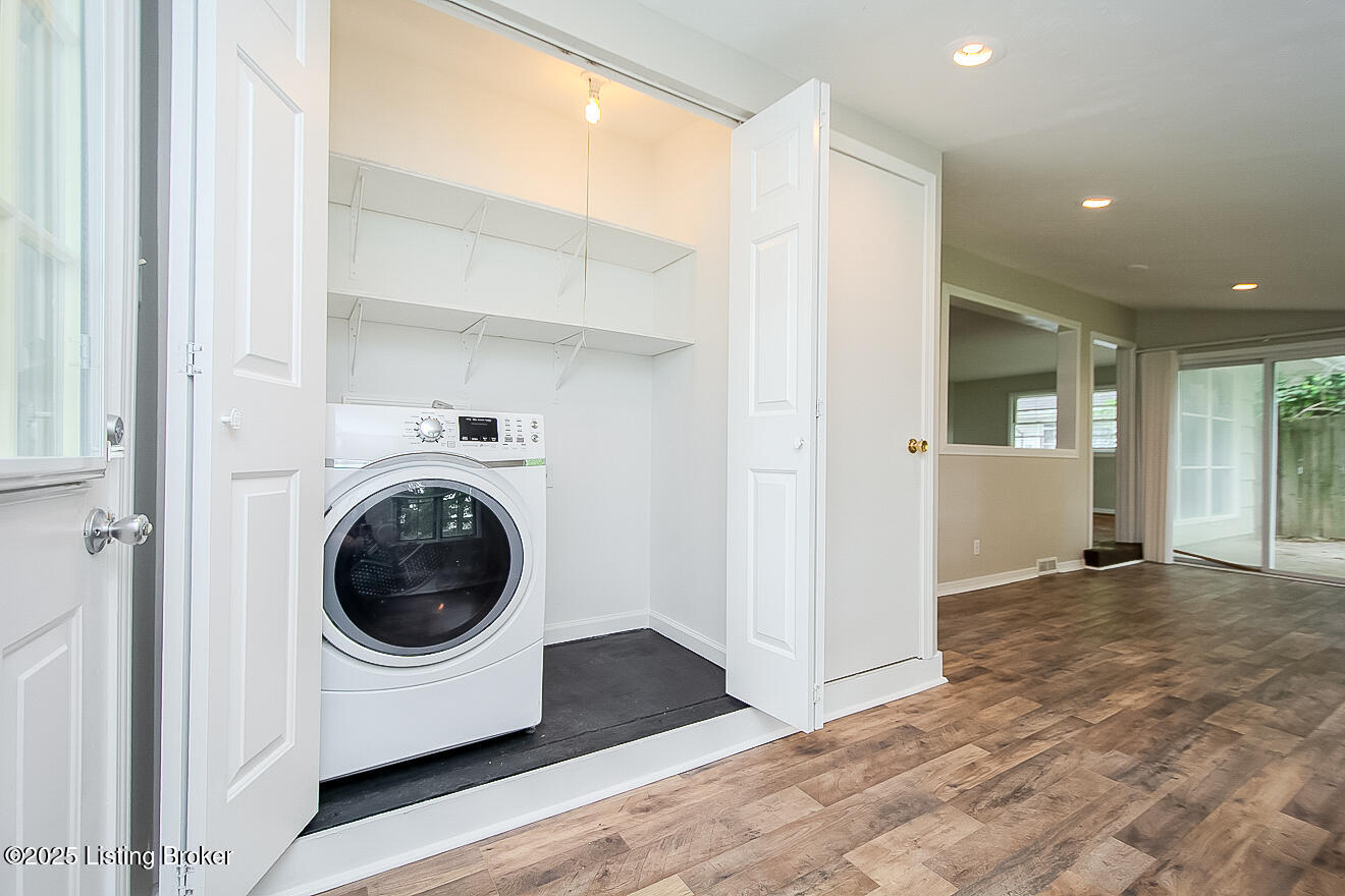 3111 Radiance Rd