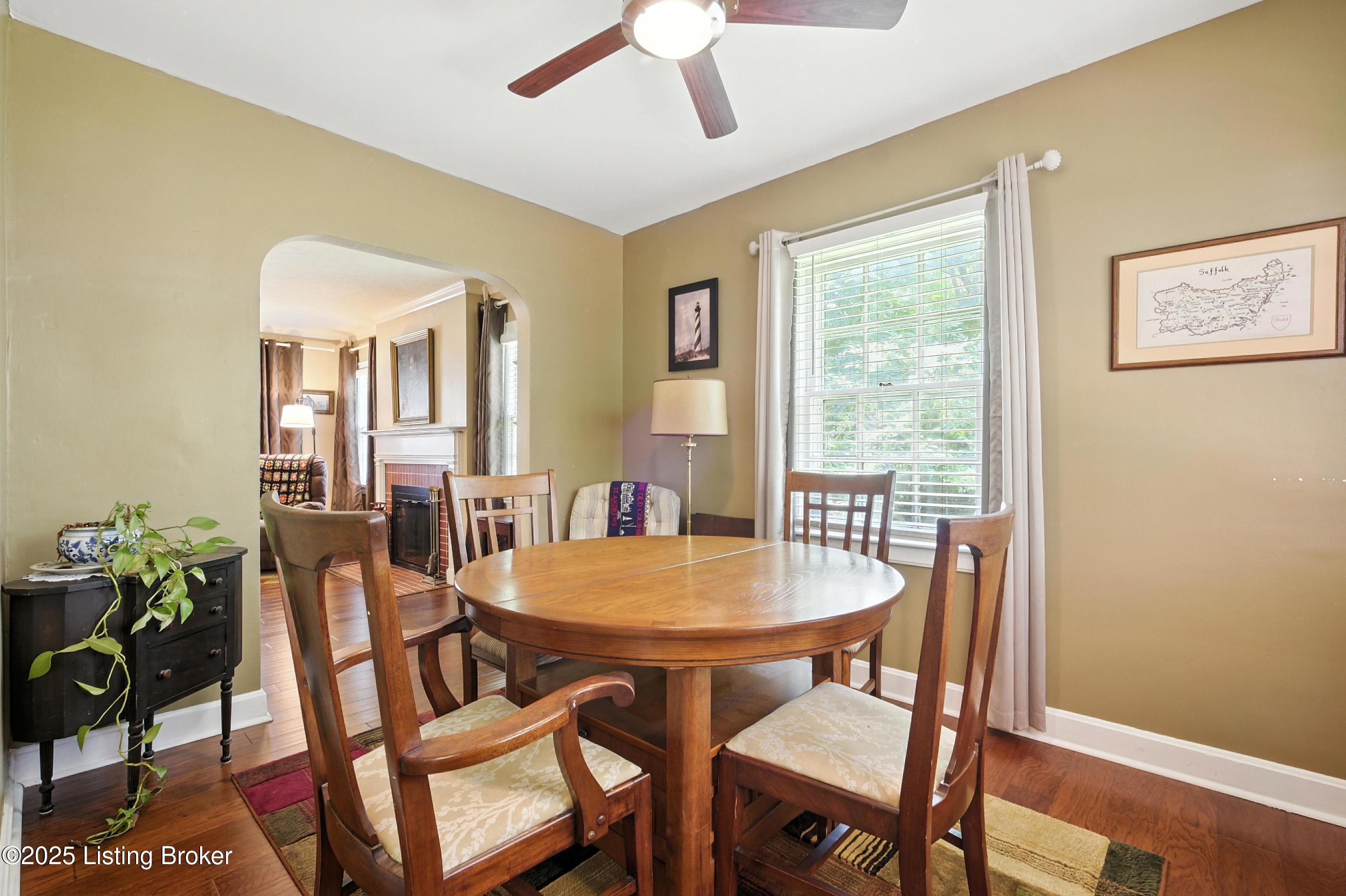 411 Christopher Pl