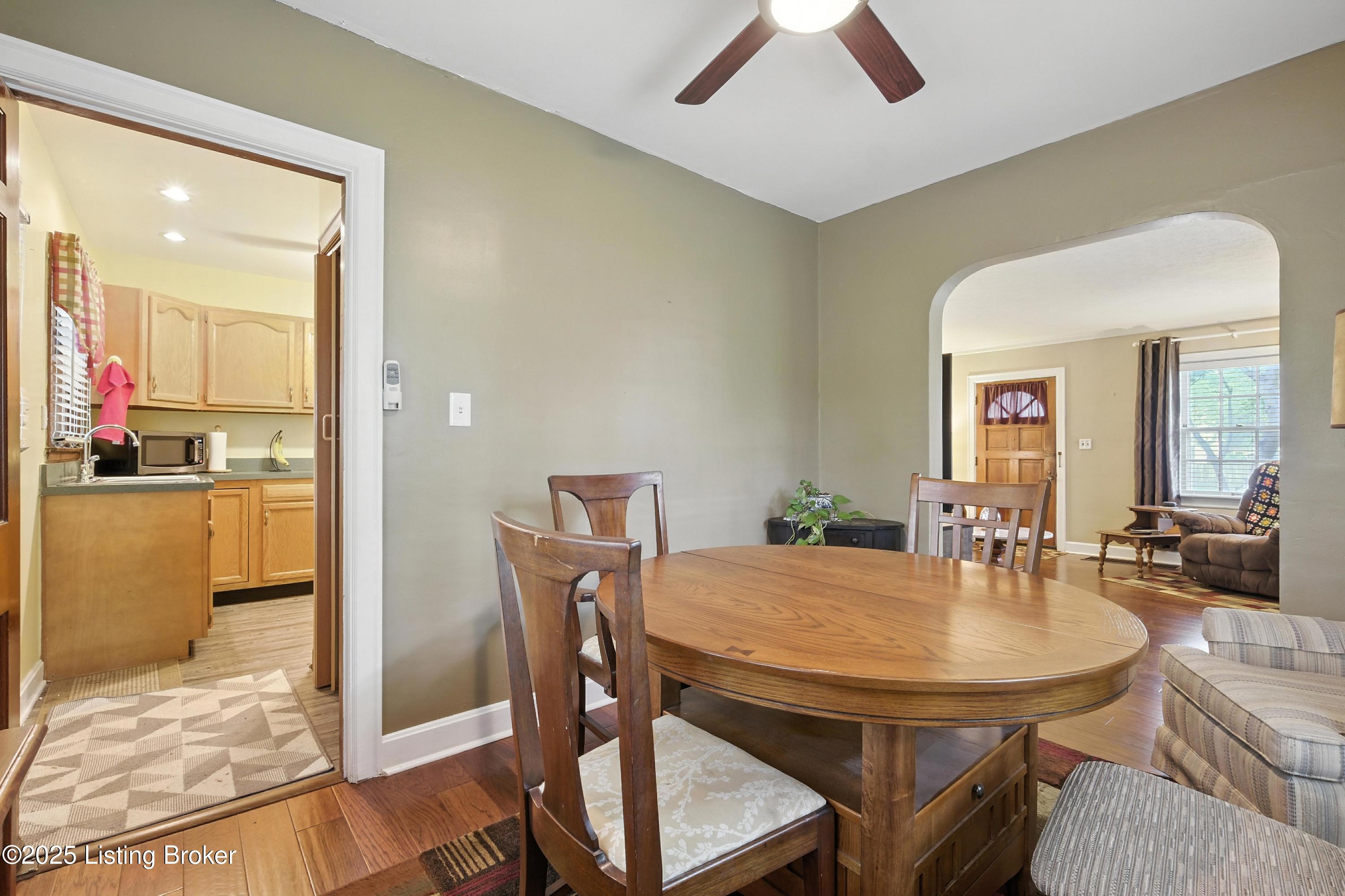 411 Christopher Pl