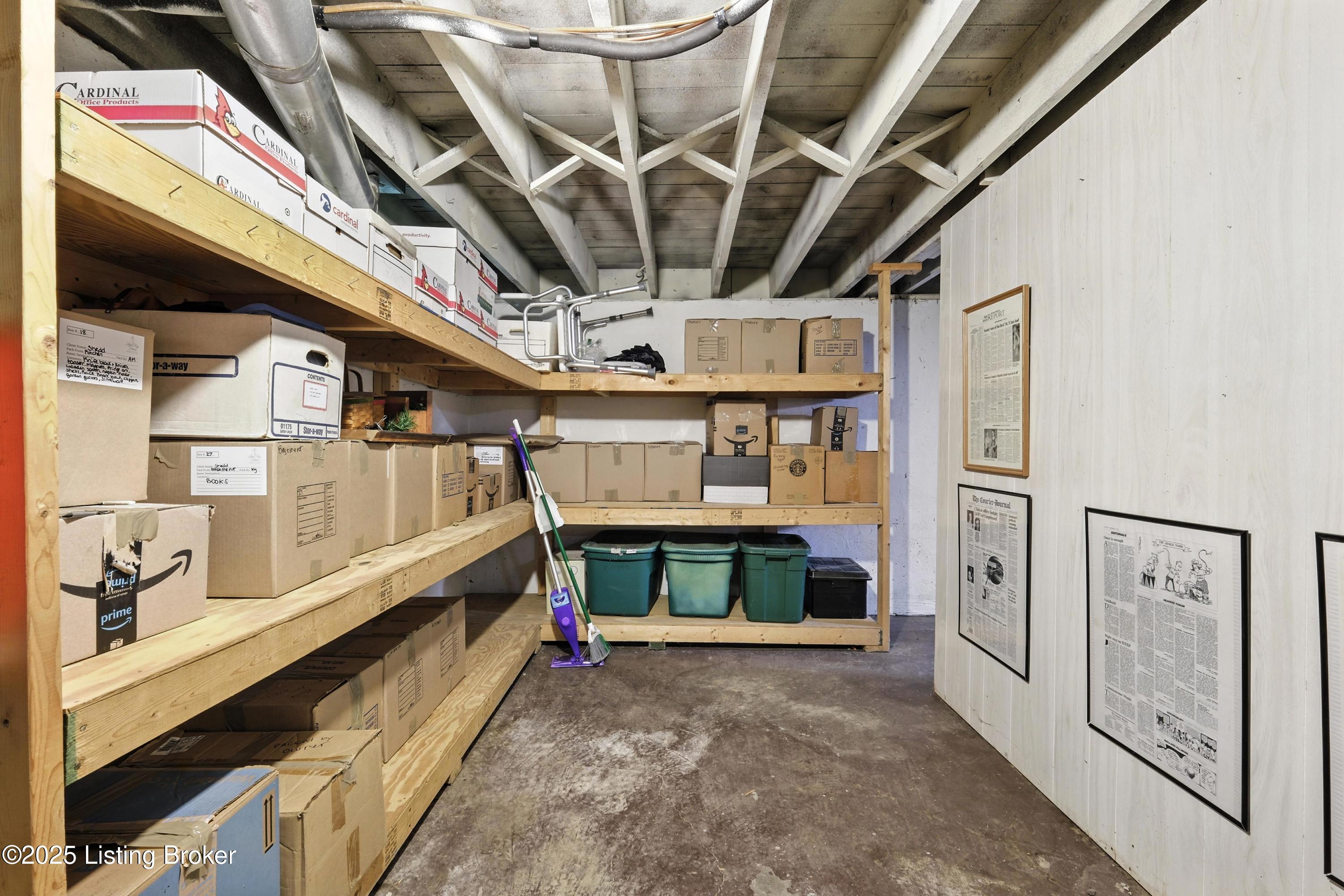 411 Christopher Pl