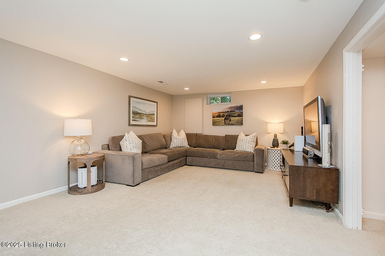 13013 Tattersall Ln
