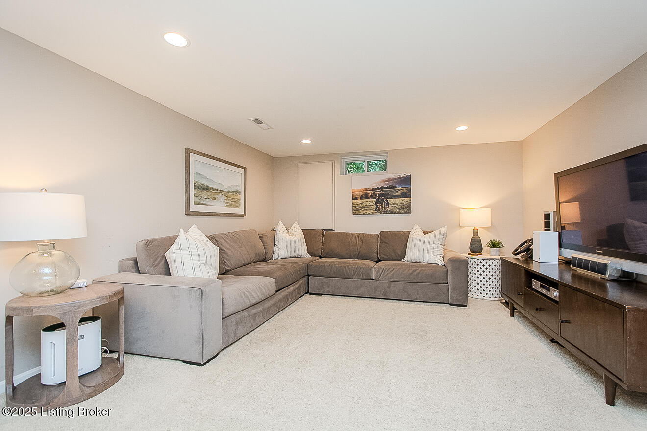 13013 Tattersall Ln
