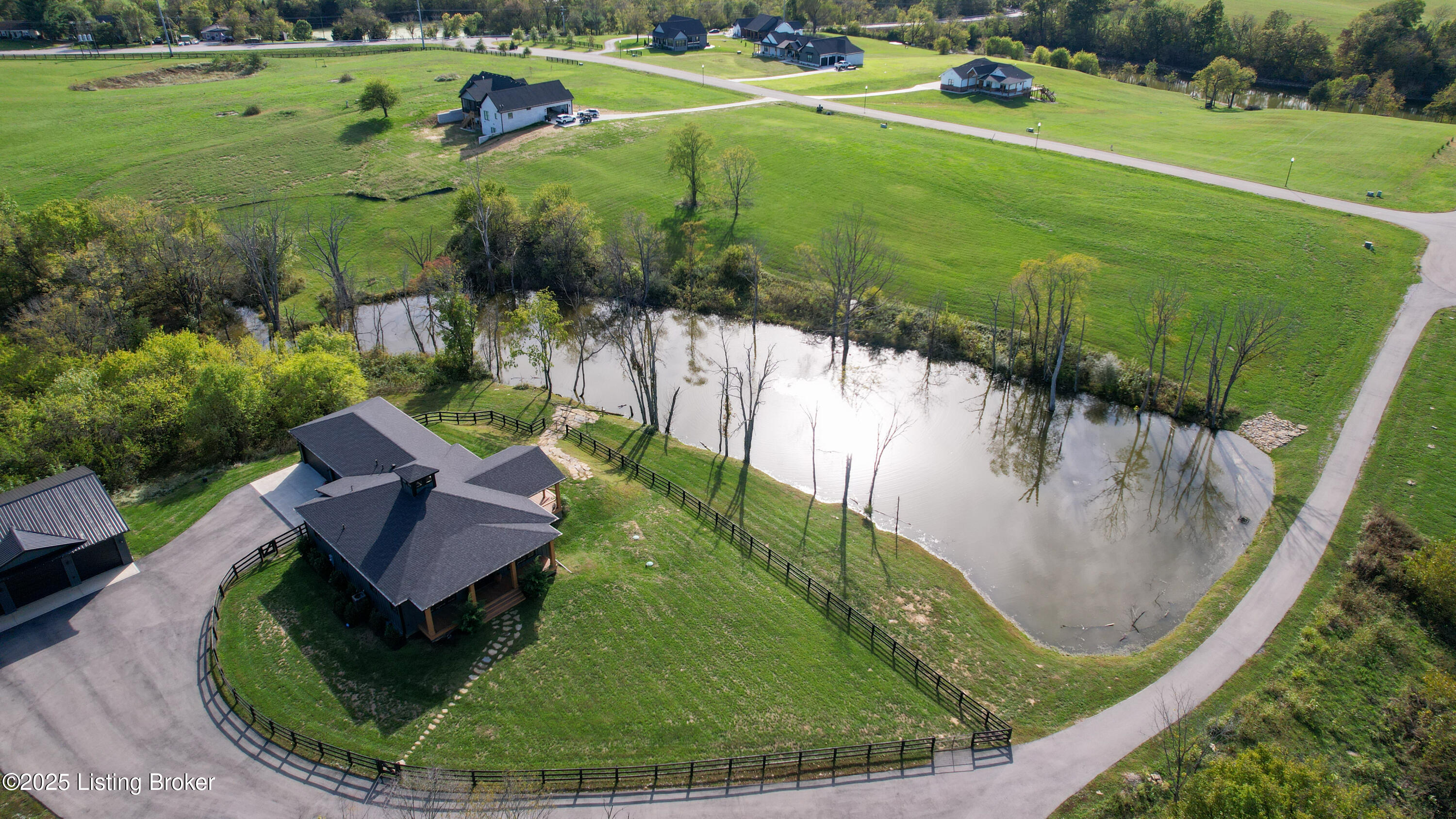 120 Lakelynn Ln