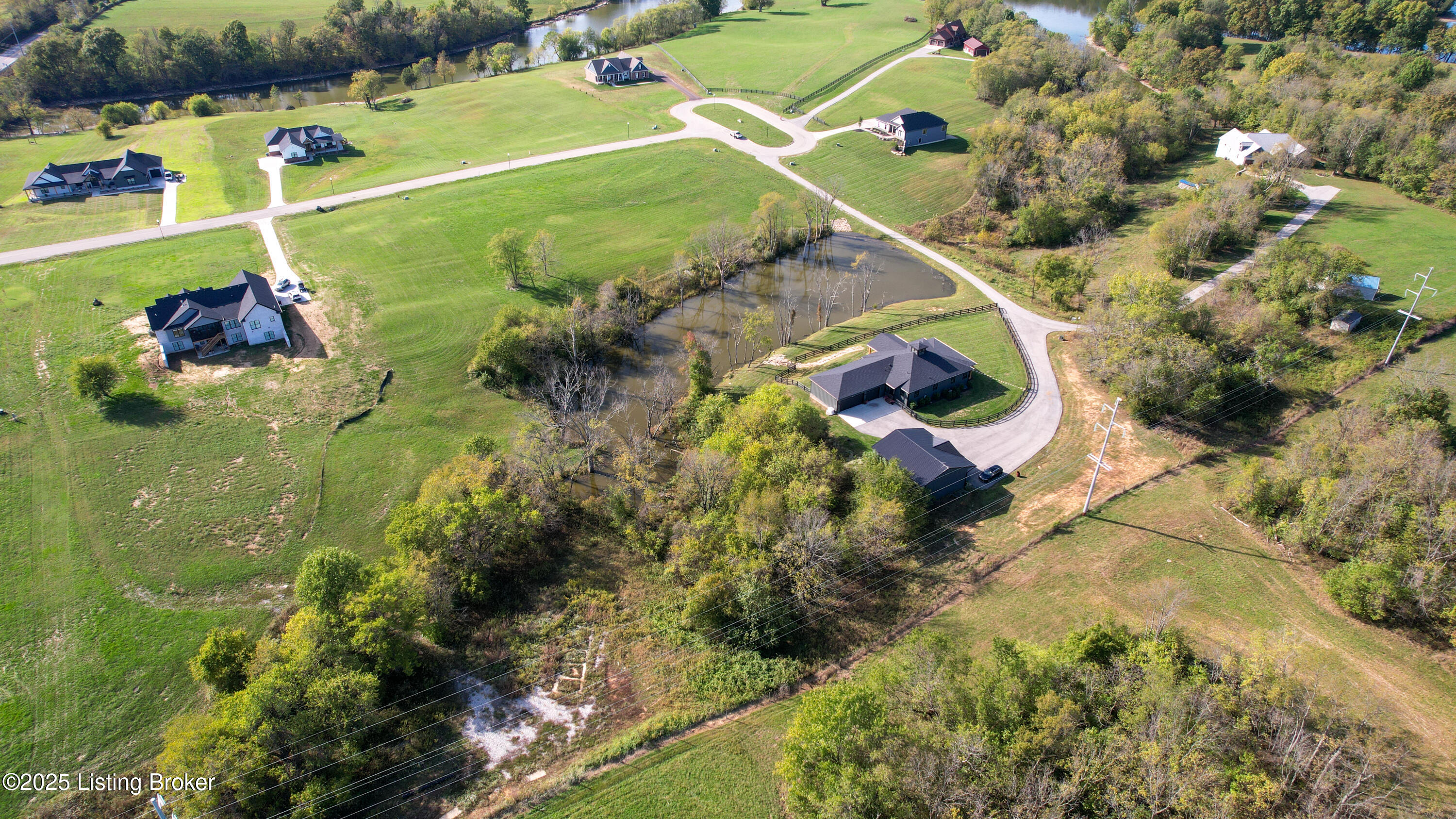 120 Lakelynn Ln
