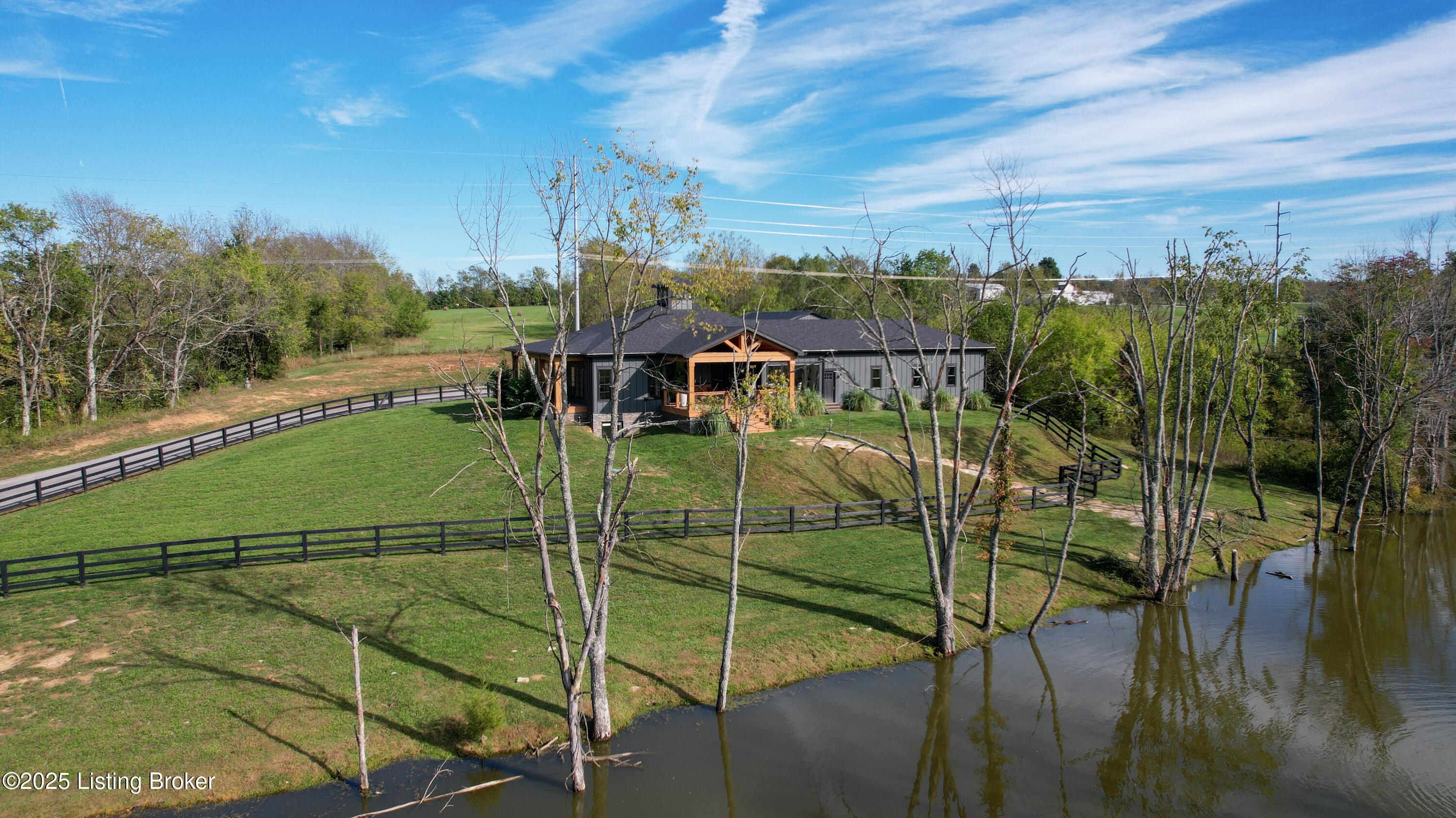 120 Lakelynn Ln
