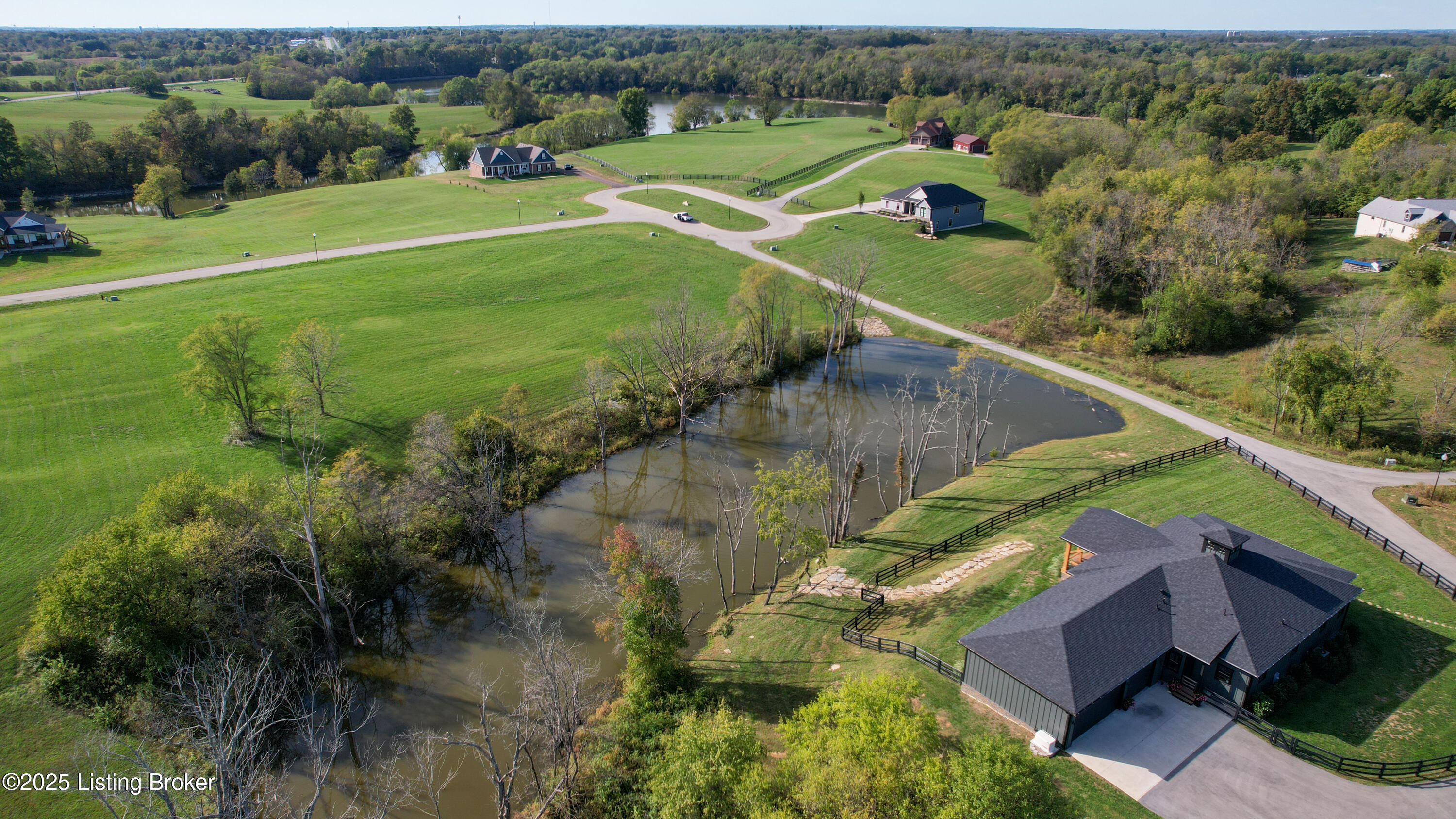 120 Lakelynn Ln