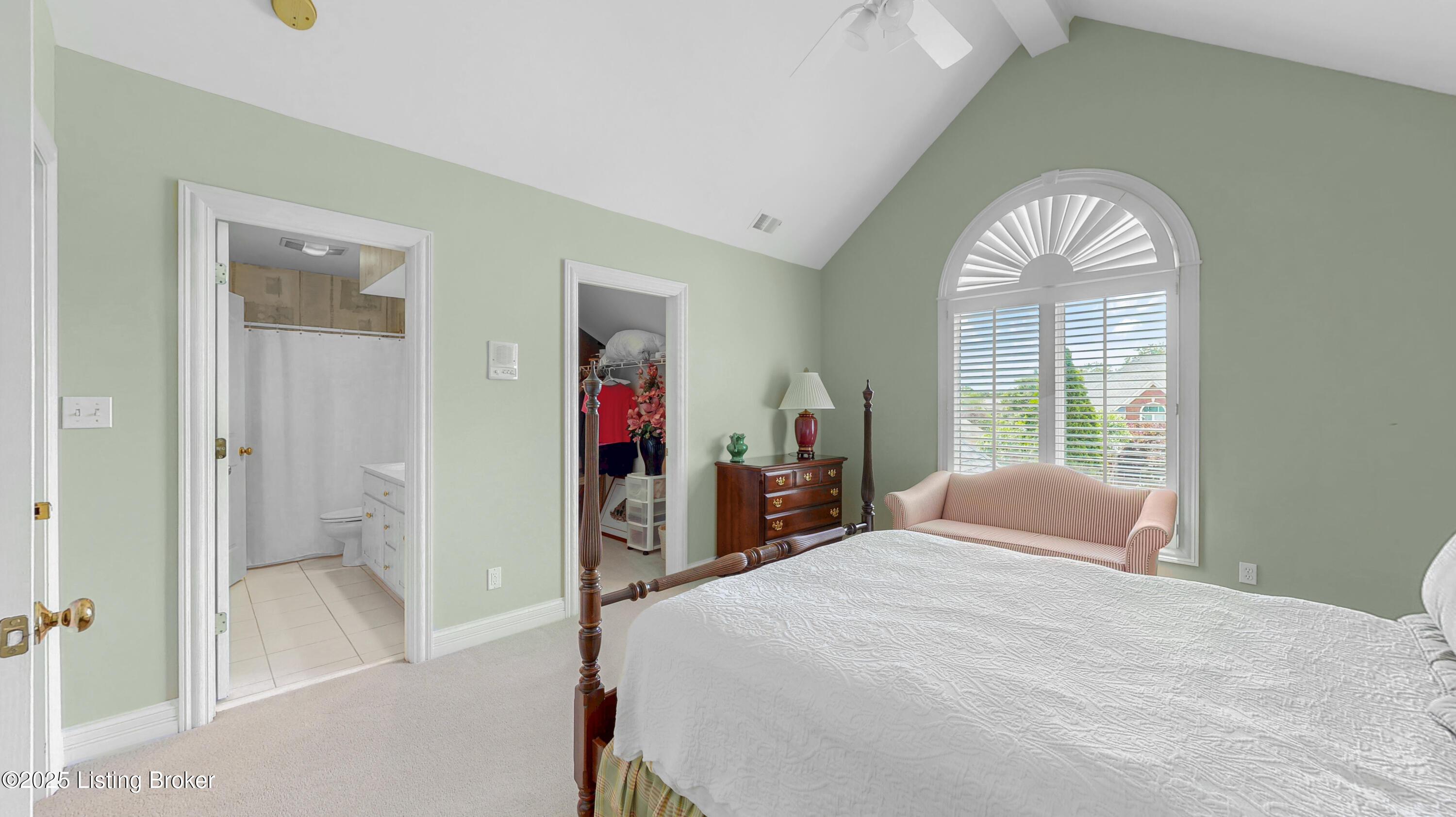 2221 Highland Springs Pl