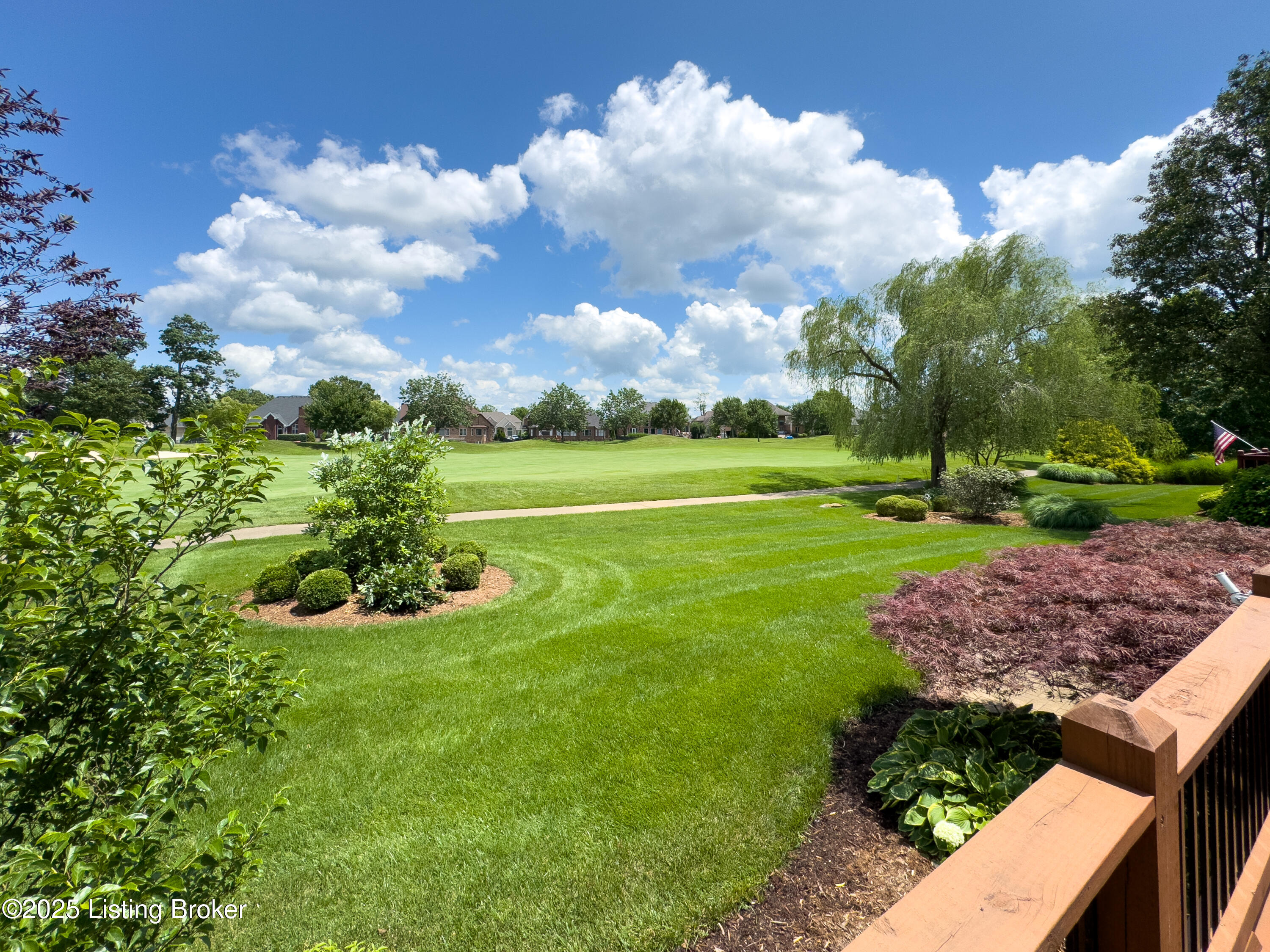 2221 Highland Springs Pl