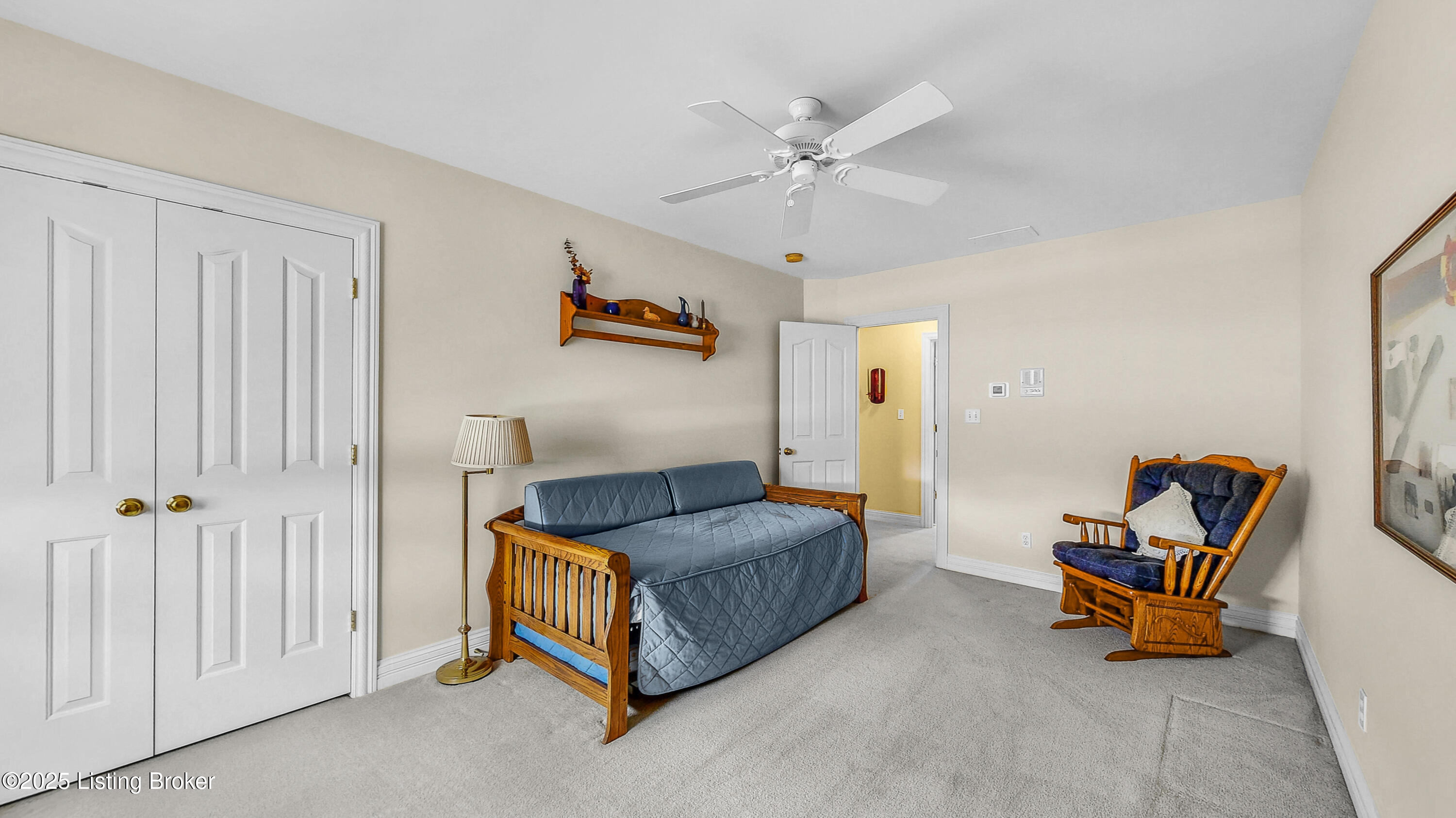 2221 Highland Springs Pl