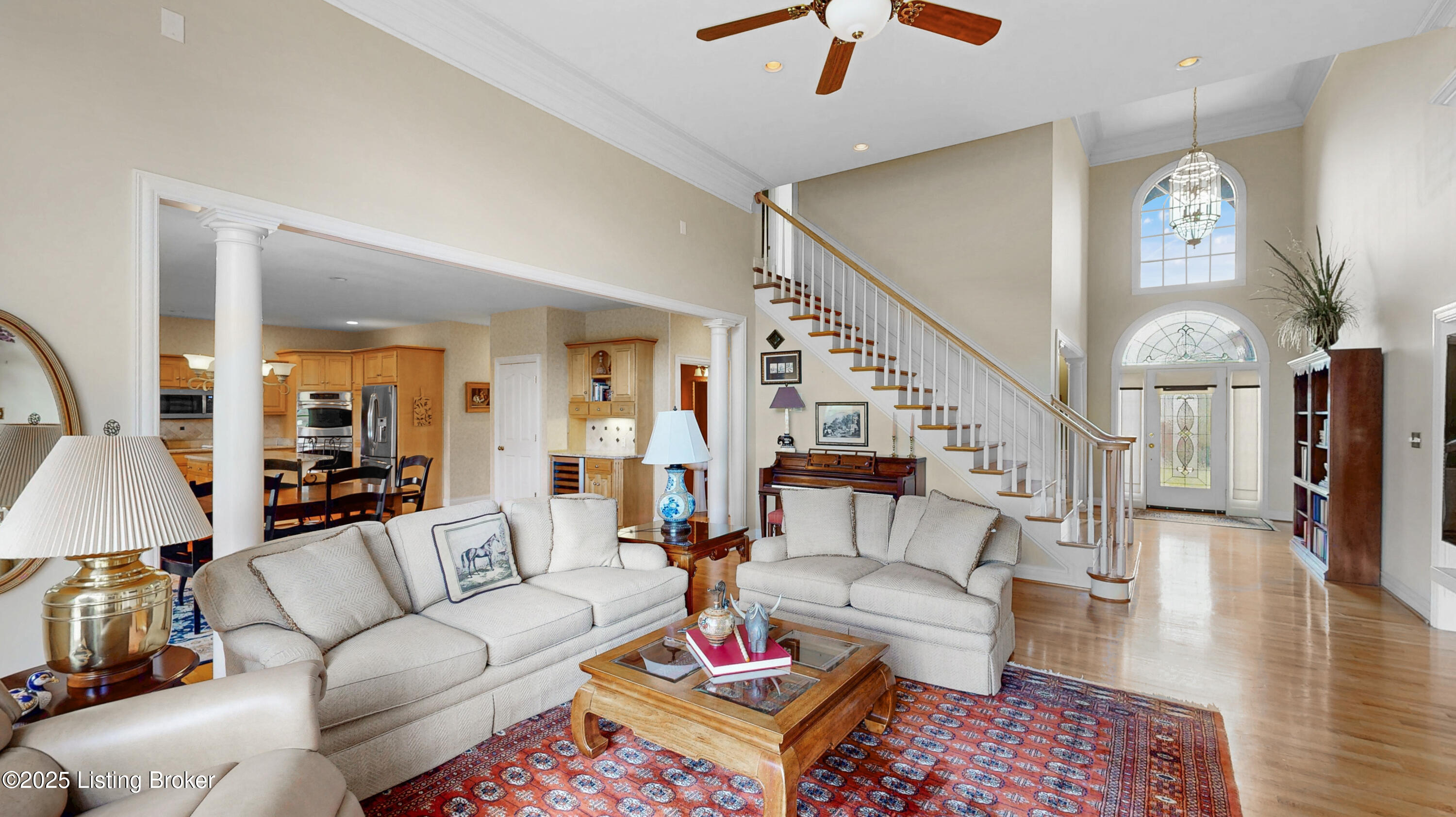 2221 Highland Springs Pl