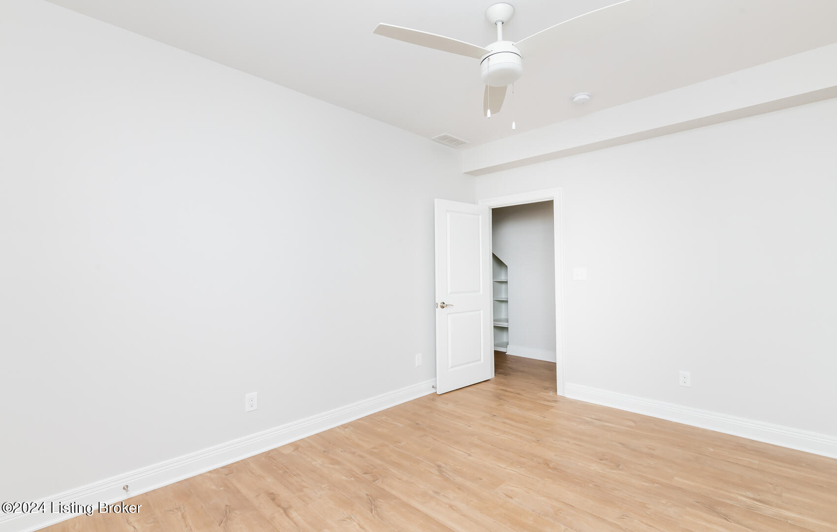 11216 River Beauty Loop
