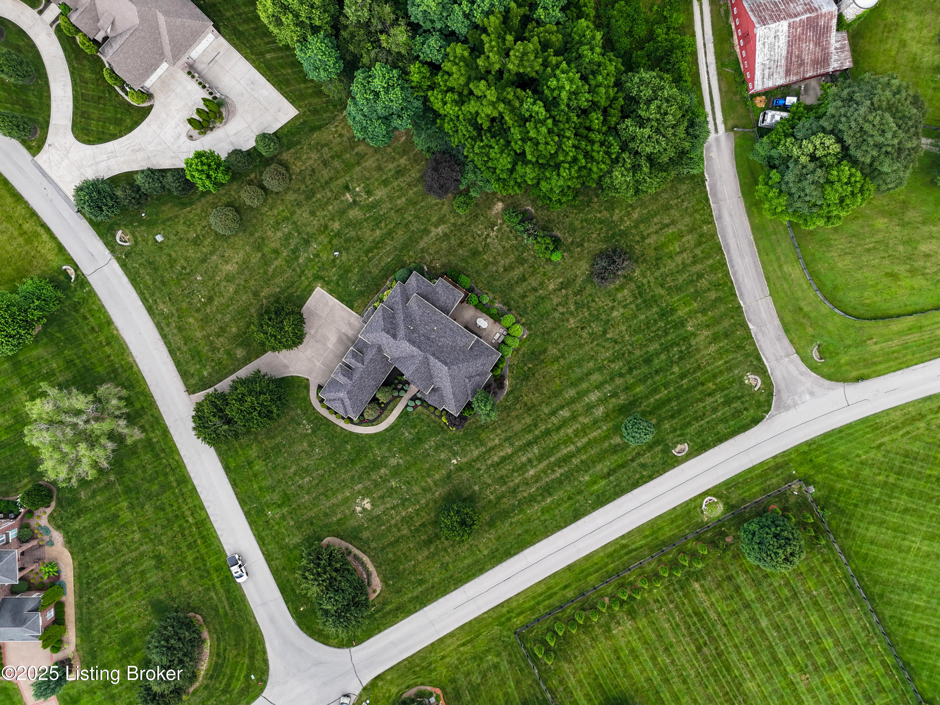 3221 Overlook Ridge Rd