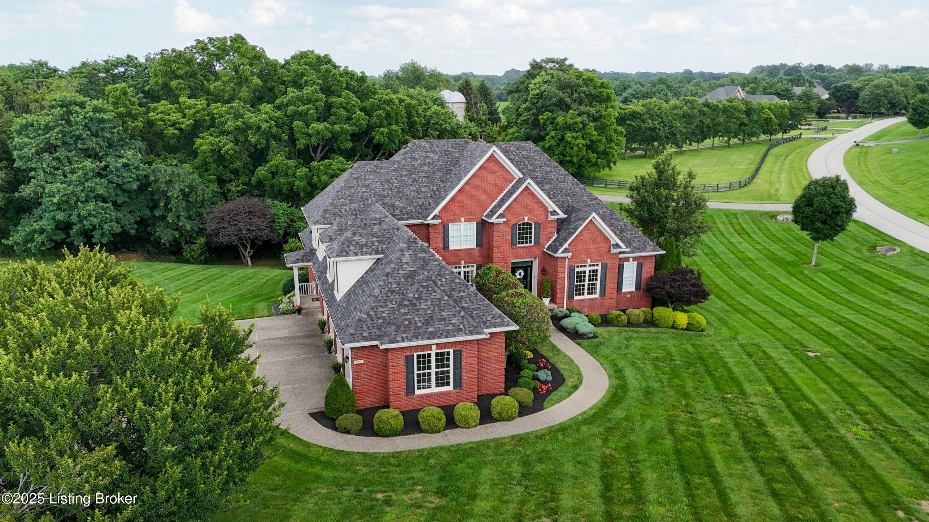 3221 Overlook Ridge Rd