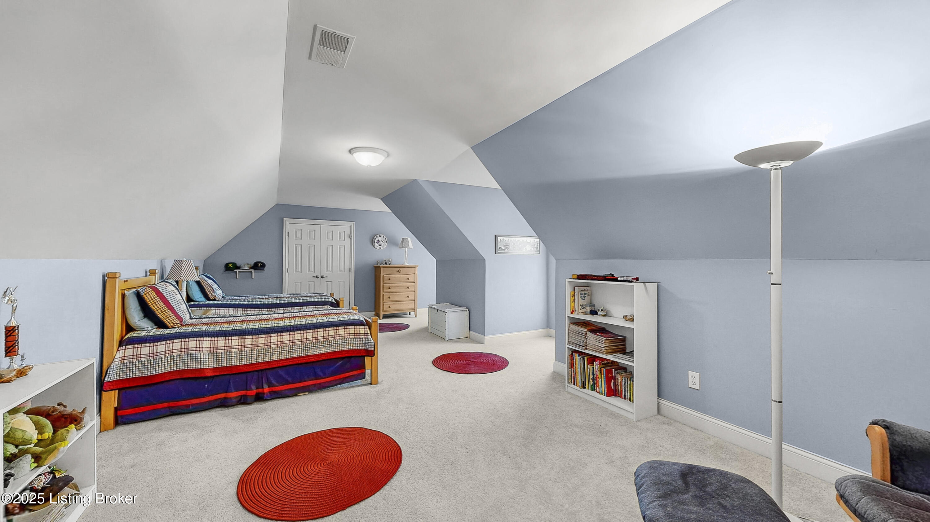3221 Overlook Ridge Rd