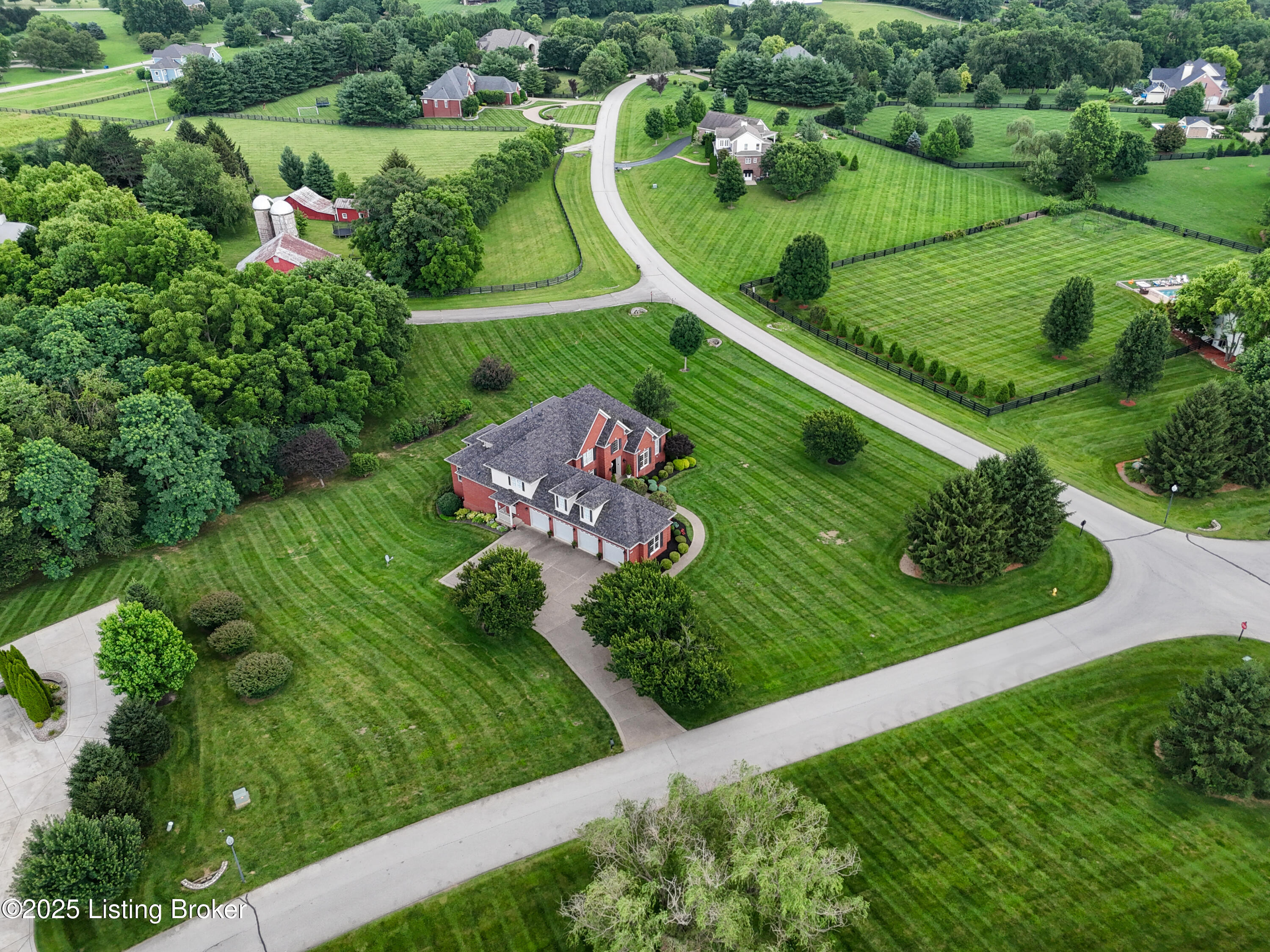 3221 Overlook Ridge Rd