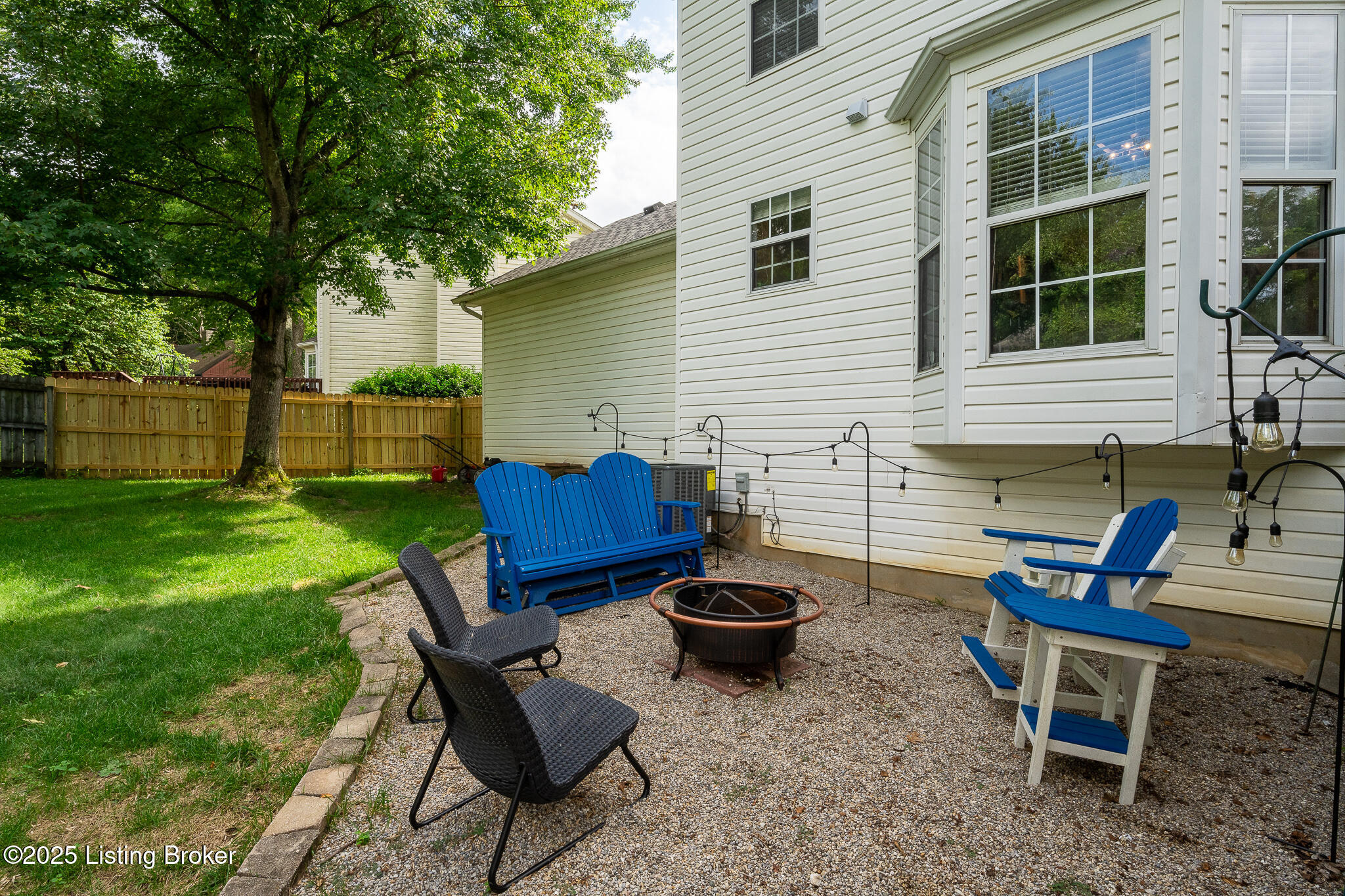 1403 Cadence Ct