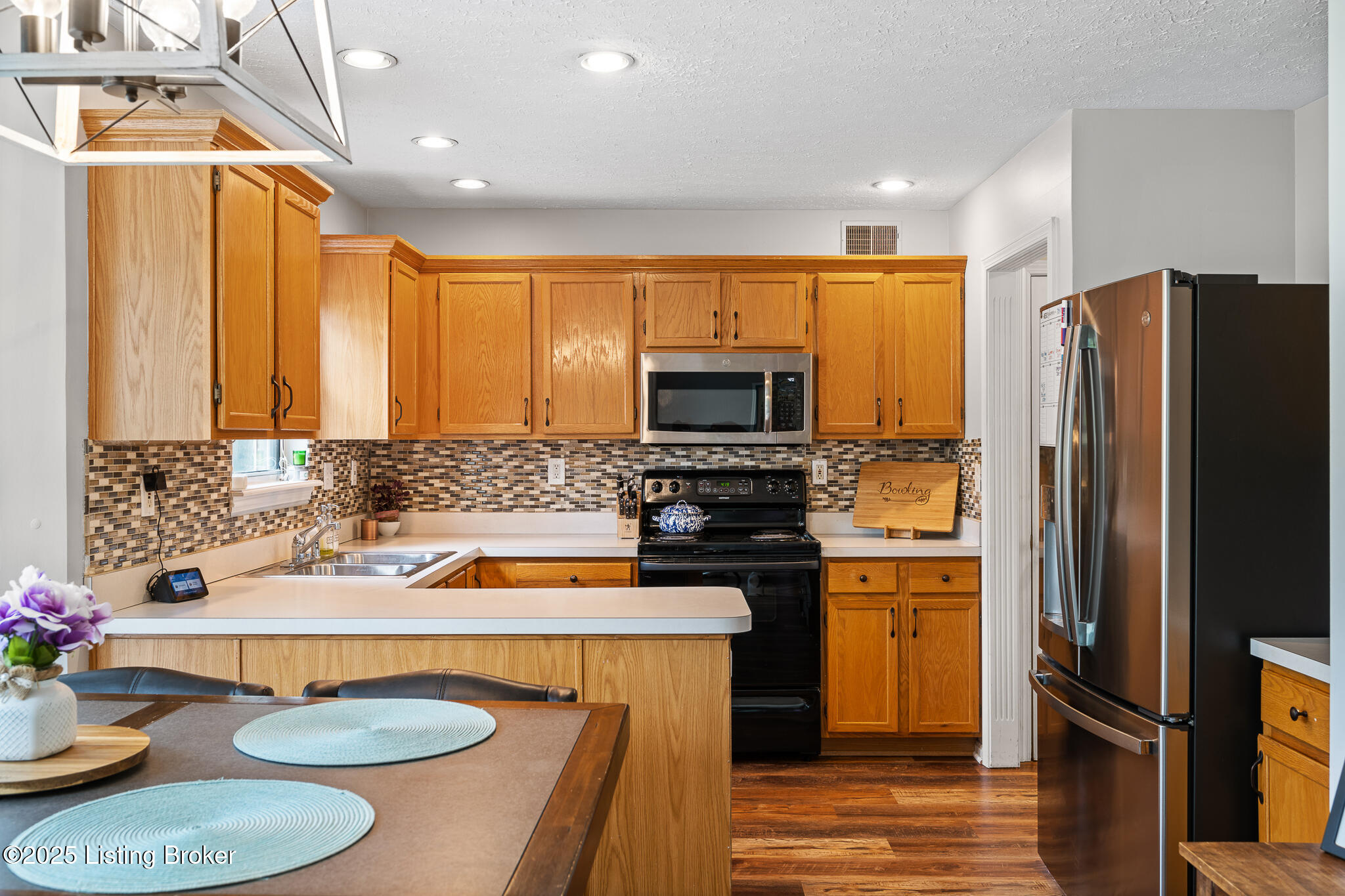 1403 Cadence Ct