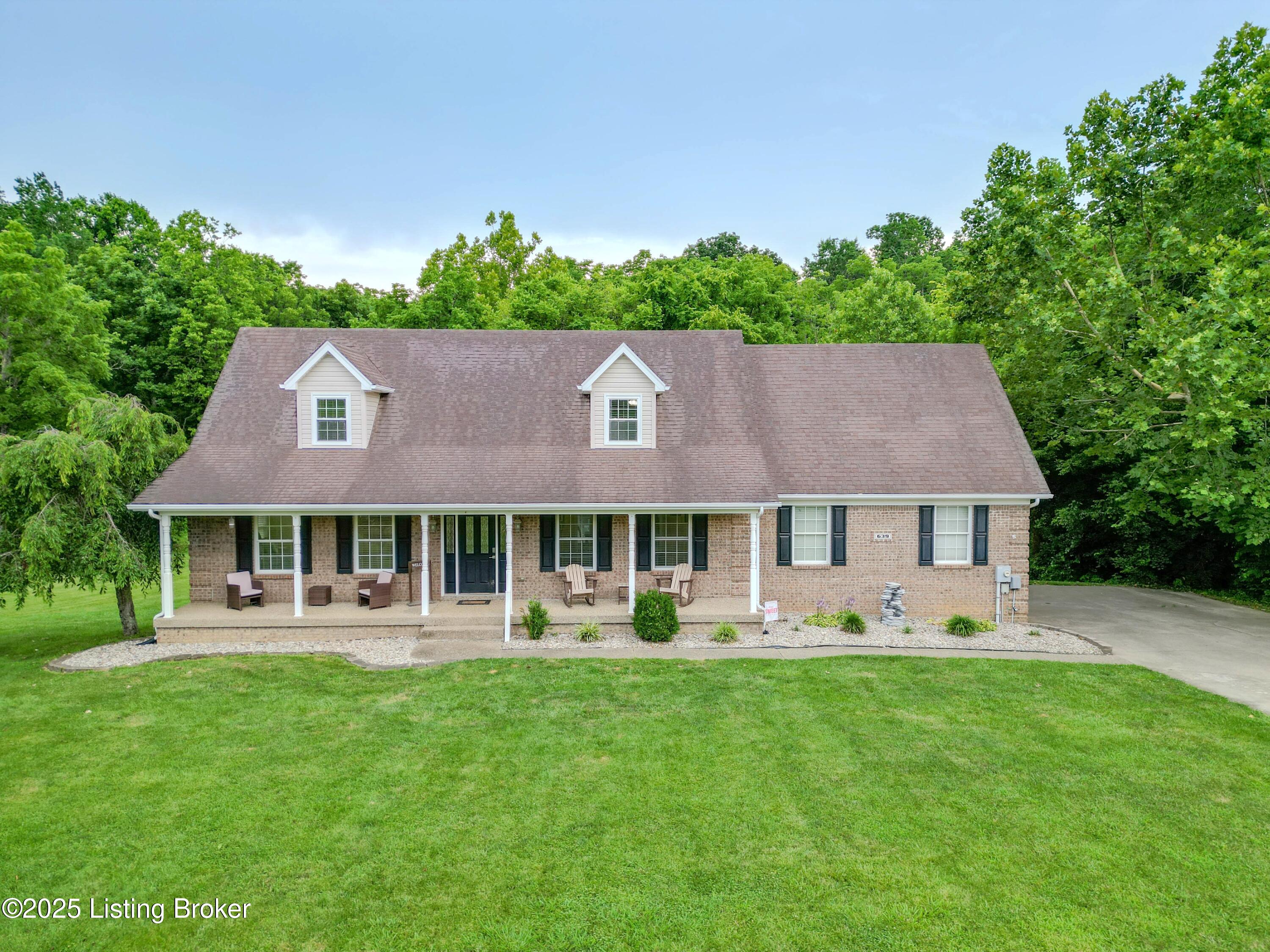 639 Kingswood Dr