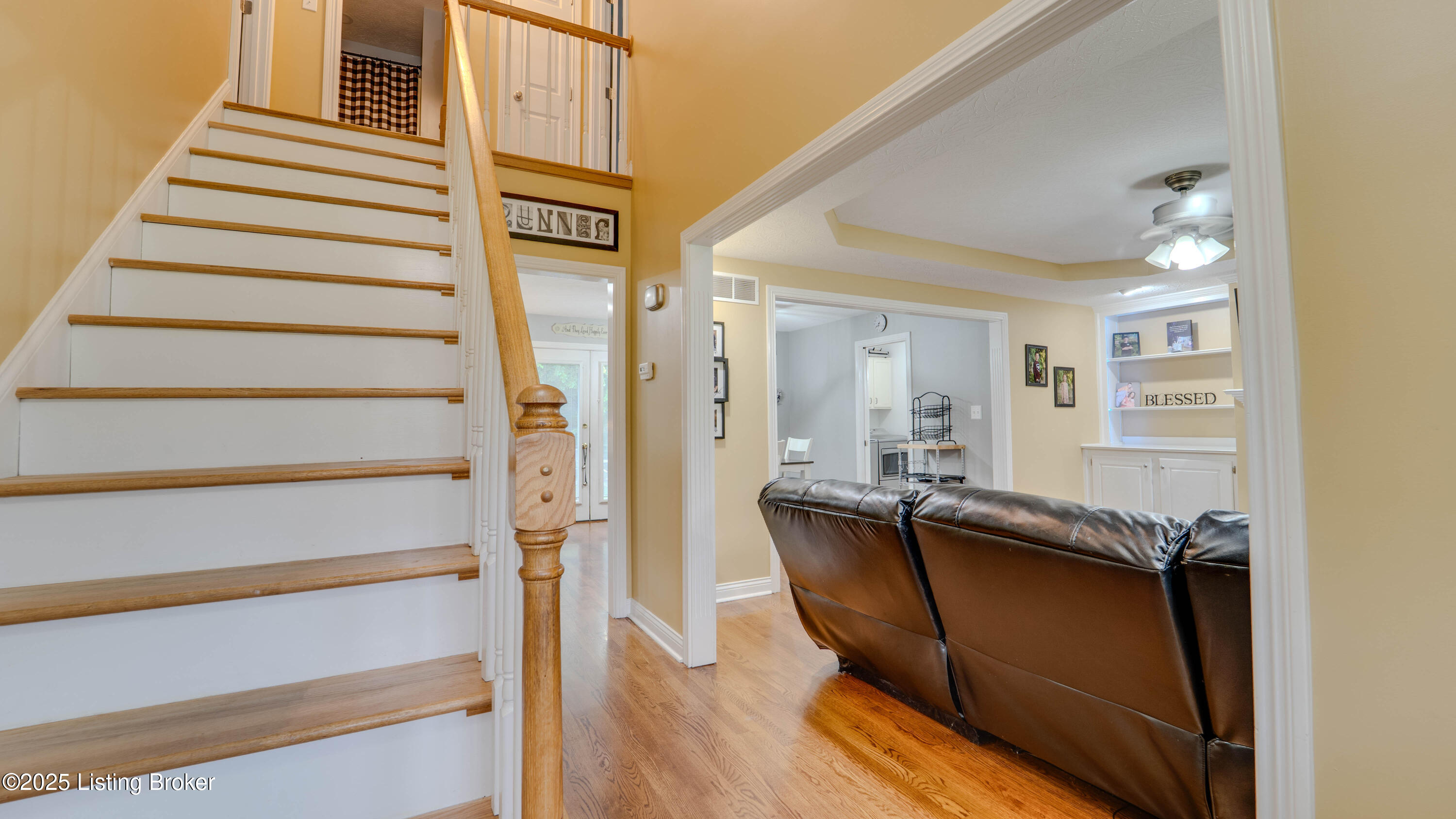 639 Kingswood Dr