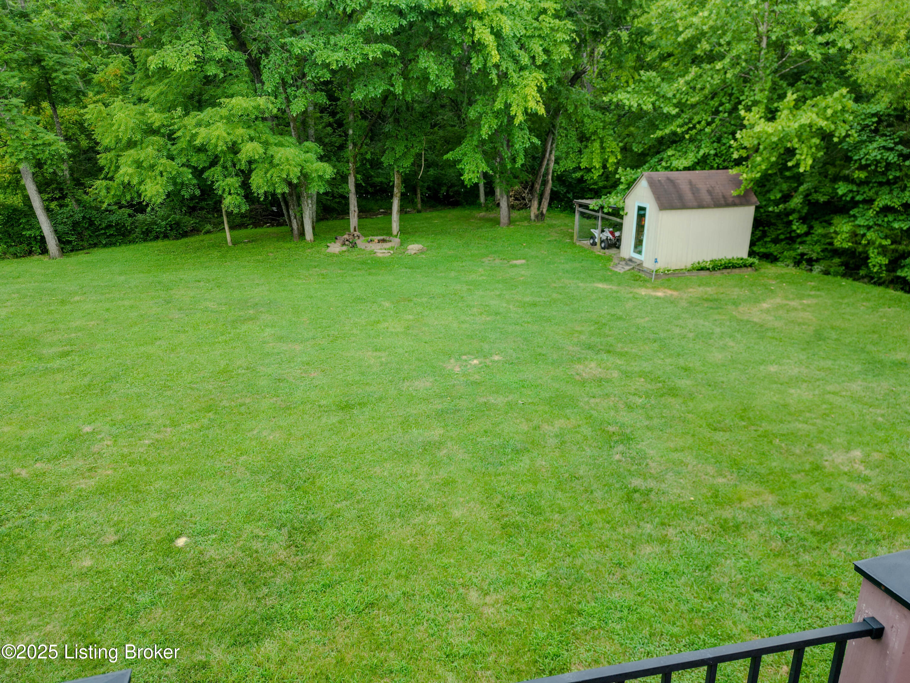 639 Kingswood Dr