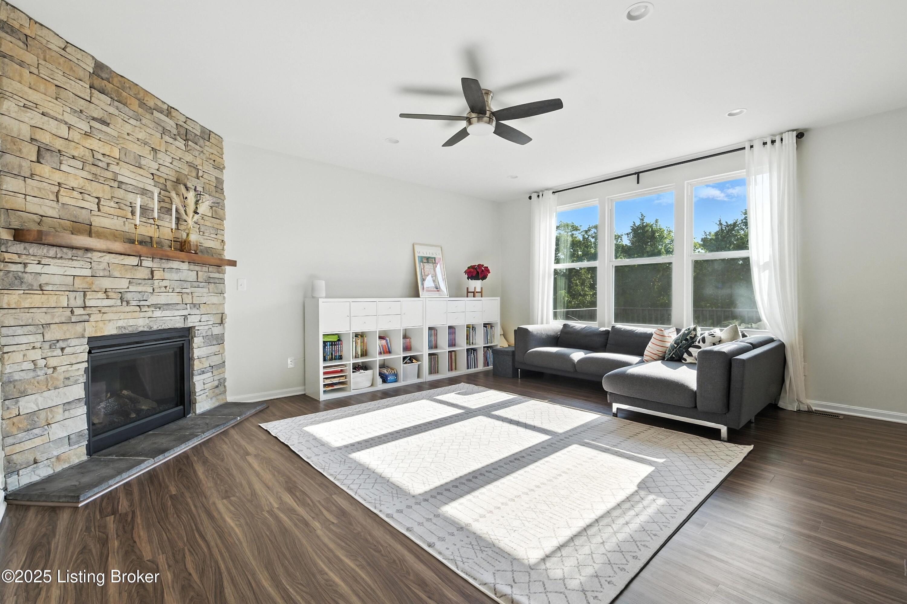 10010 Cedar Park Ct