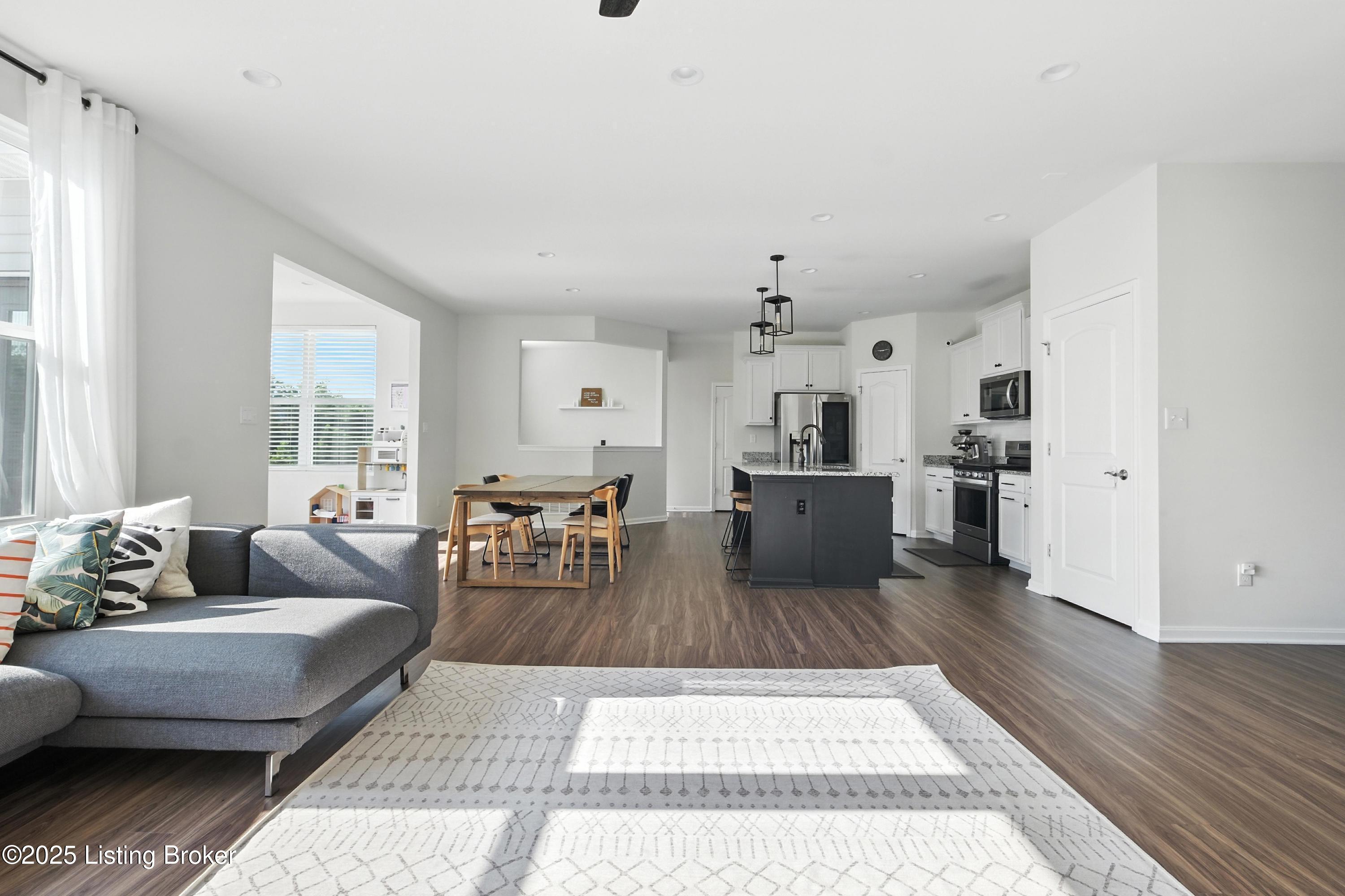 10010 Cedar Park Ct